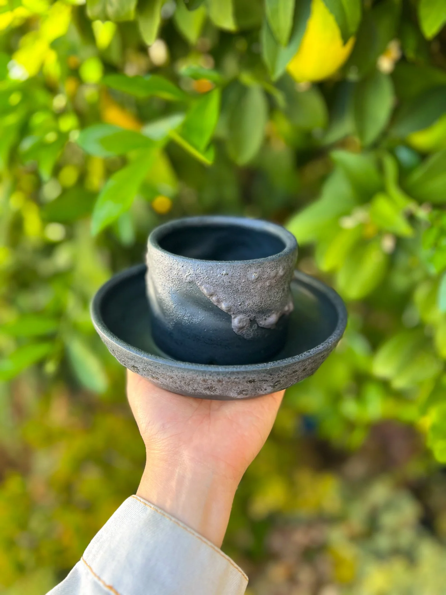 Grotto E (Round, wavy)