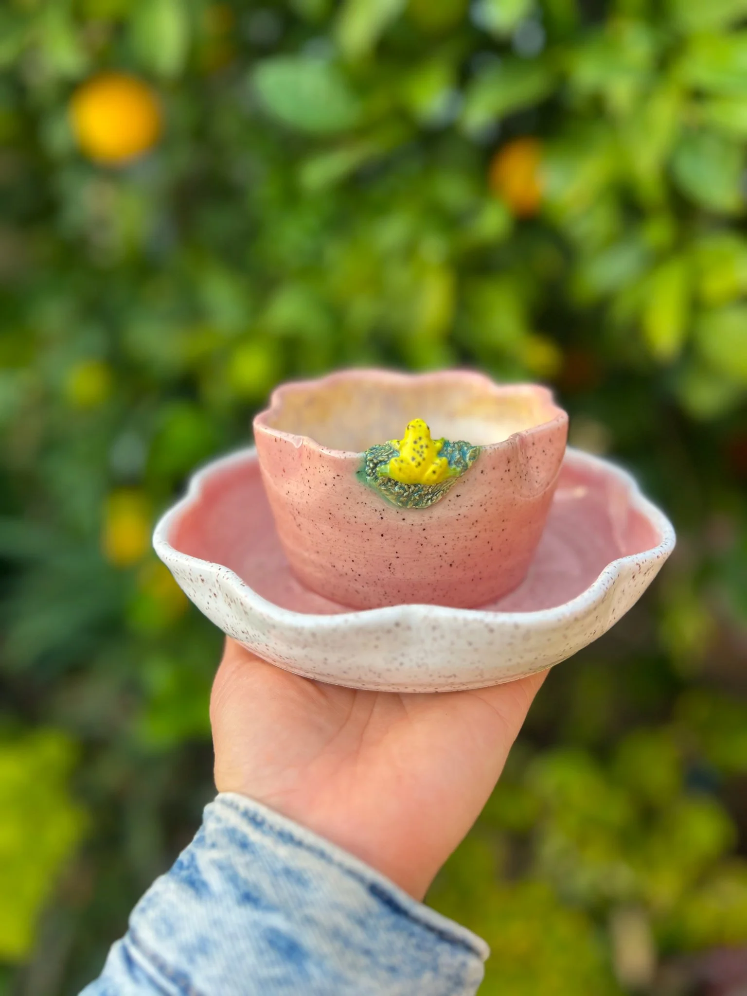 Pink C (8 petal, frog)