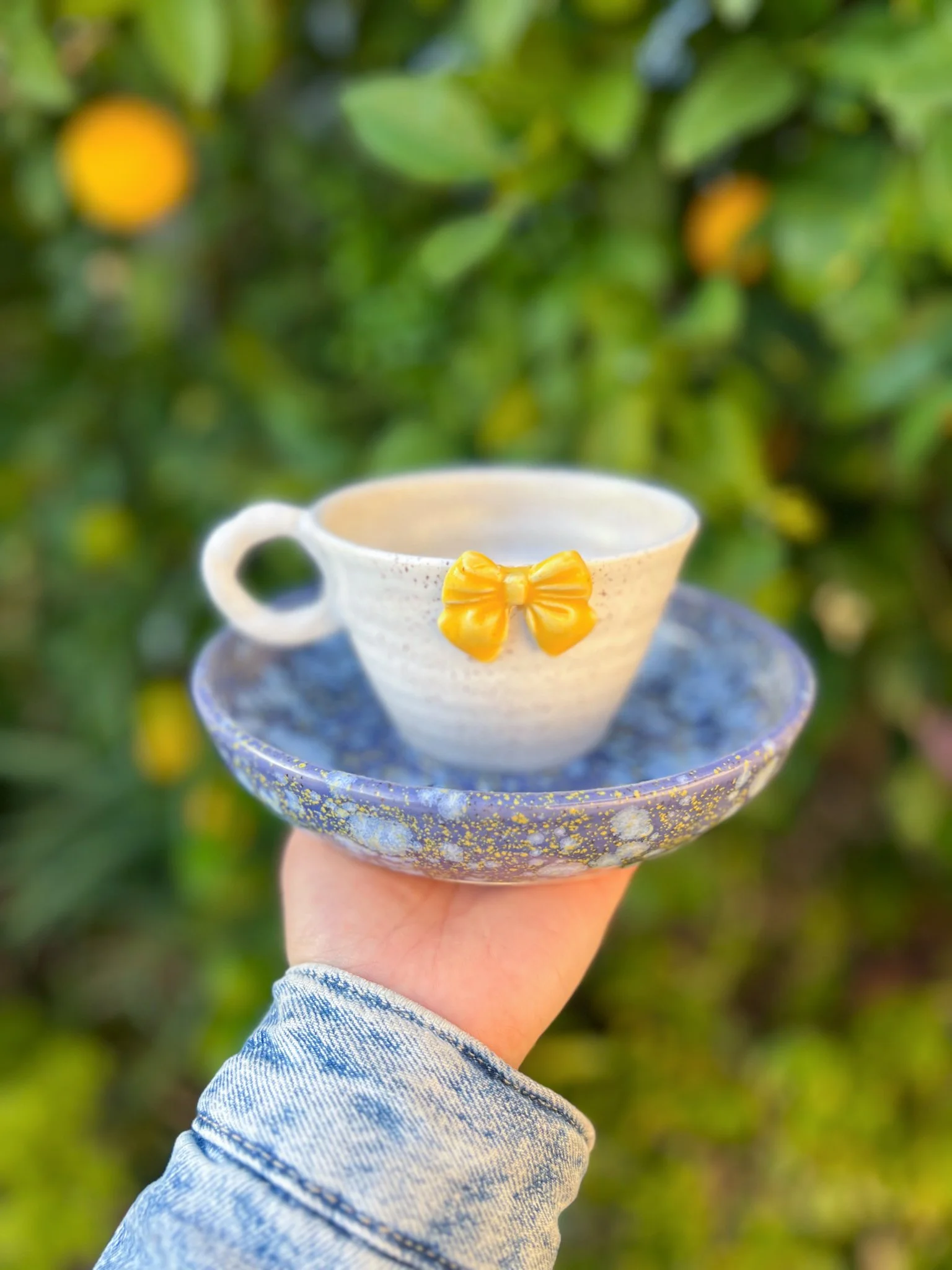 Lavender Dream H (teacup, yellow bow)