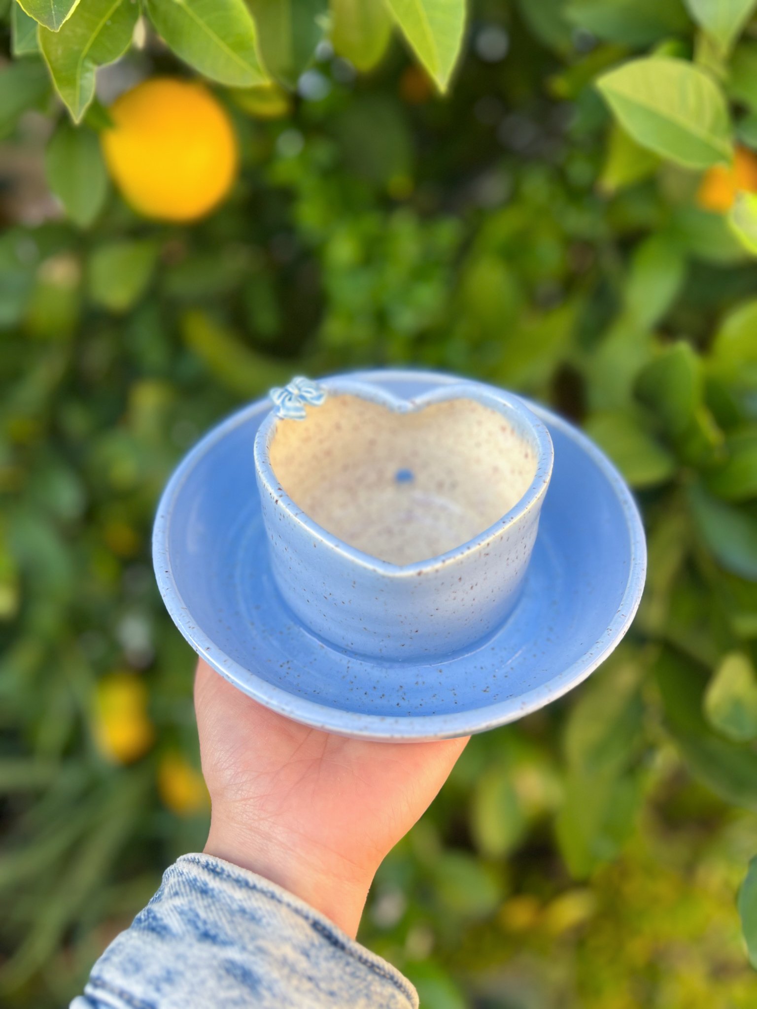 Blue B (heart, puffy bow, all blue)