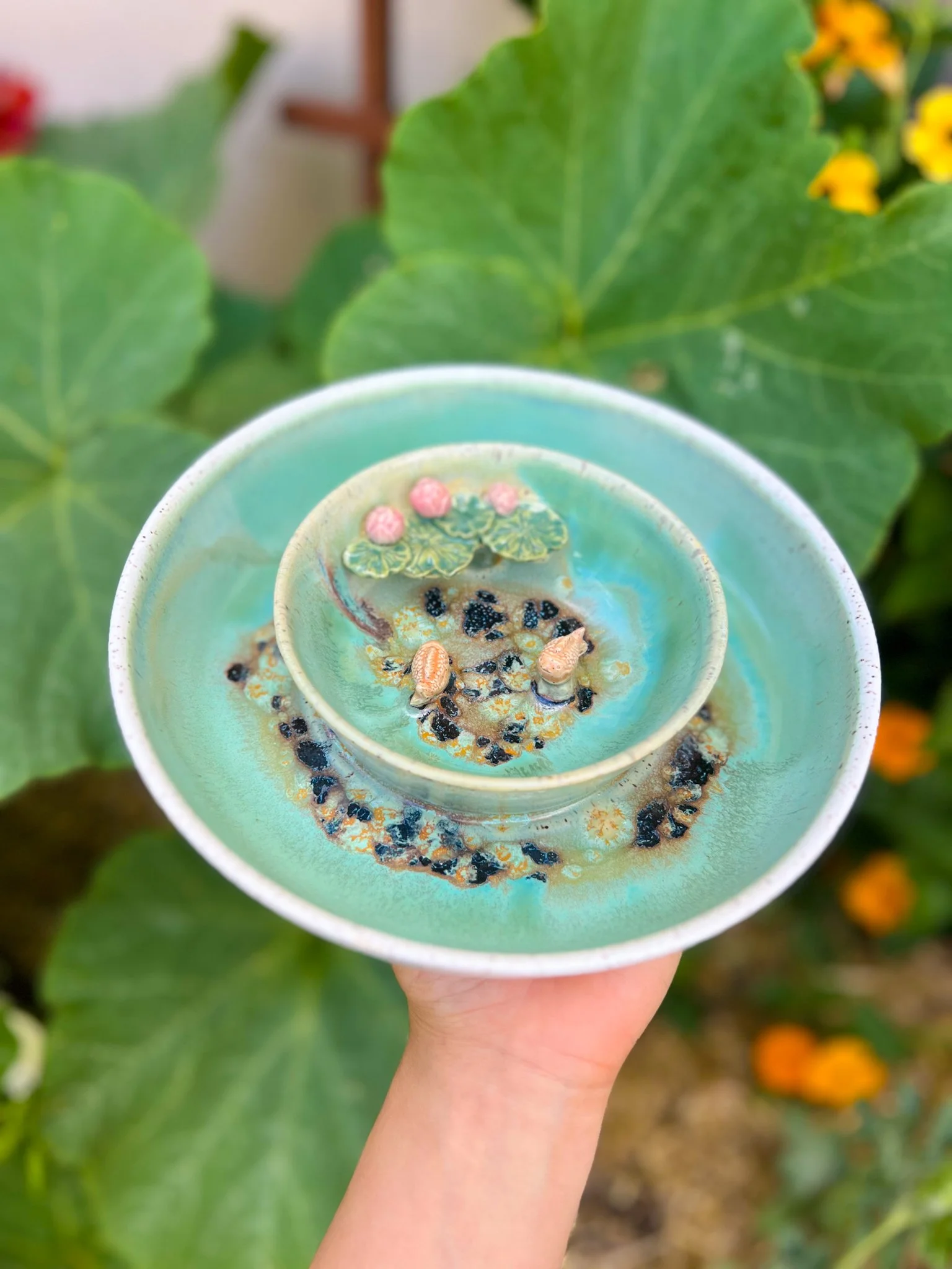 Misty D (round, 2 goldfish, lilypads, lotus bud)