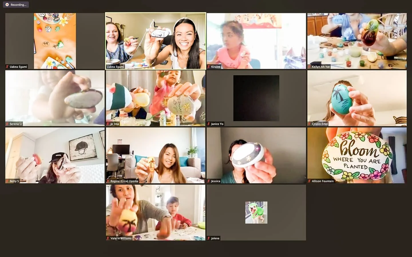 S P R E A D  K I N D N E S S

.
.

Boston, San Diego, Alameda, Kansas City, Beaverton, Quantico, Mililani, Honolulu, and Kailua. 

@oahukindnessrocks and I had a grand ol' time welcoming friends from all over the nation into the Treehouse for these p