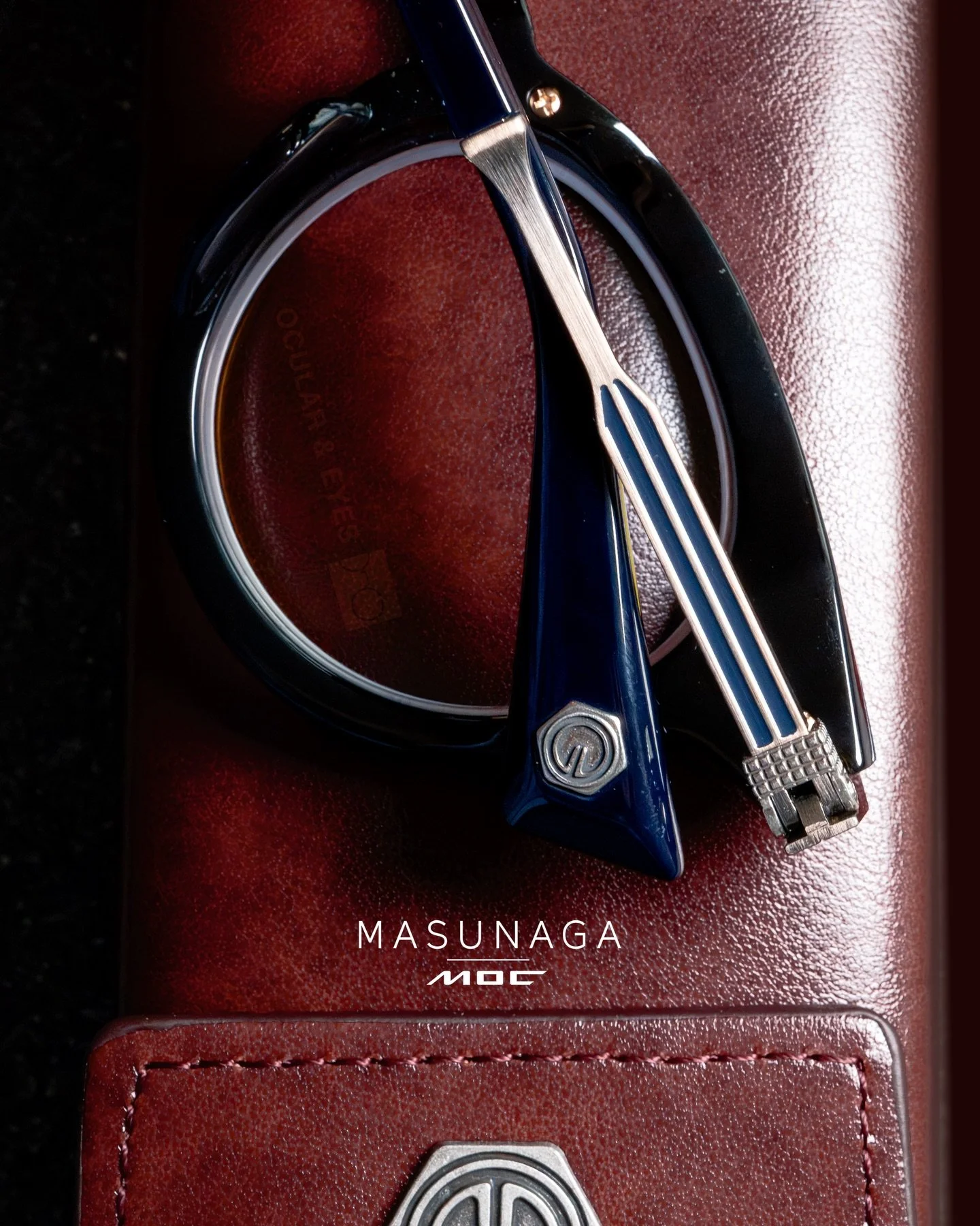 MASUNAGA's MOC (Masters of Craft) Collection II celebrates a new chapter of Japanese eyewear artistry 

This collection features nine stunning optical frames in premium materials: 8mm sculpted Japanese acetate, high grade ultra-light titanium, double