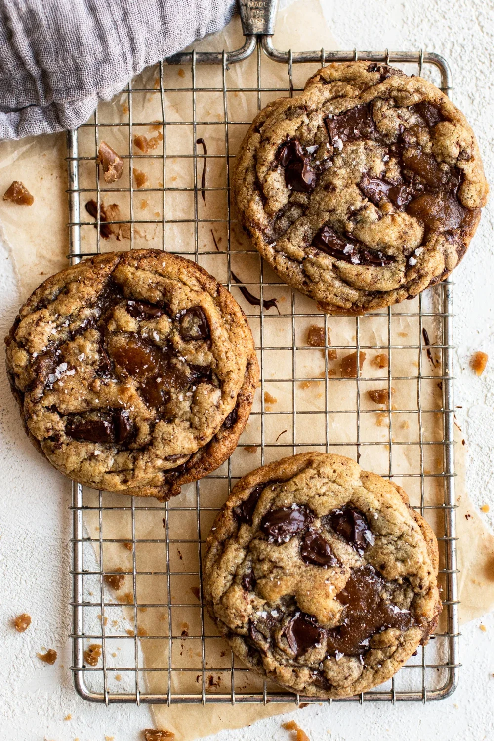 Toffee Chocolate Chip Cookies - 1 Dozen