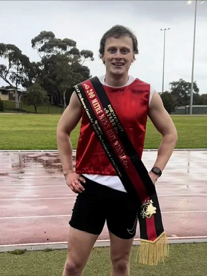 The Essendon Gift was held in the pouring rain on Saturday, with athletes battling the bitter cold plus a wet track 🌧️ despite that we saw some very impressive results!

Congratulations Jesse McKenna on winning the Men&rsquo;s 200m Gift in 20.67 off
