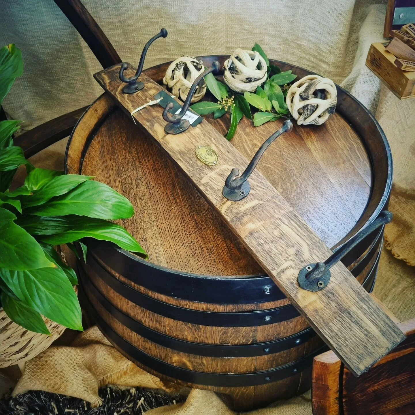 Are you an organised person and getting sorted for Christmas early?
Check out these awesome coat hooks only $140!

Have a look at our website for more gifts!
https://www.kauripointwoodcraft.com/

#winebarrelfurniture #coathooks #homedecor #gift #wine