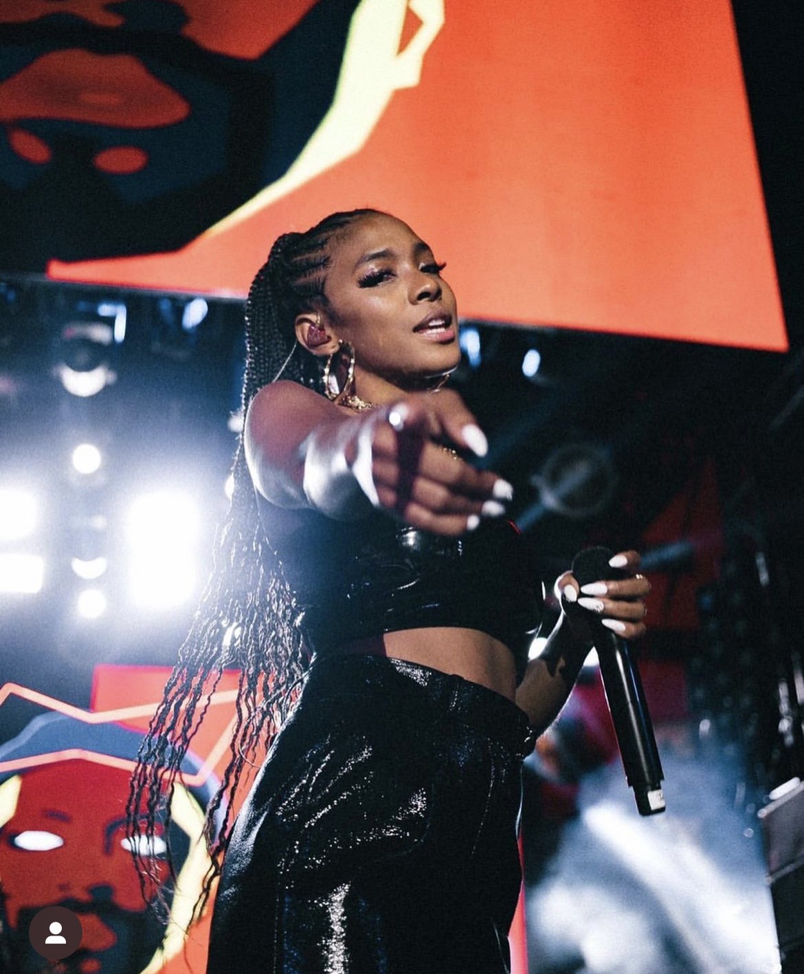 10 Things to Know about Filipina Lead Singer of the Black Eyed Peas J. Rey Soul