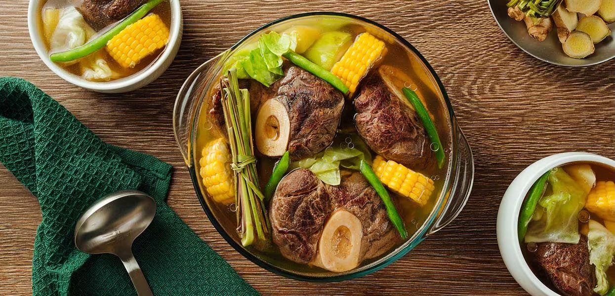 This or That: Best Voted Thanksgiving Filipino Dishes