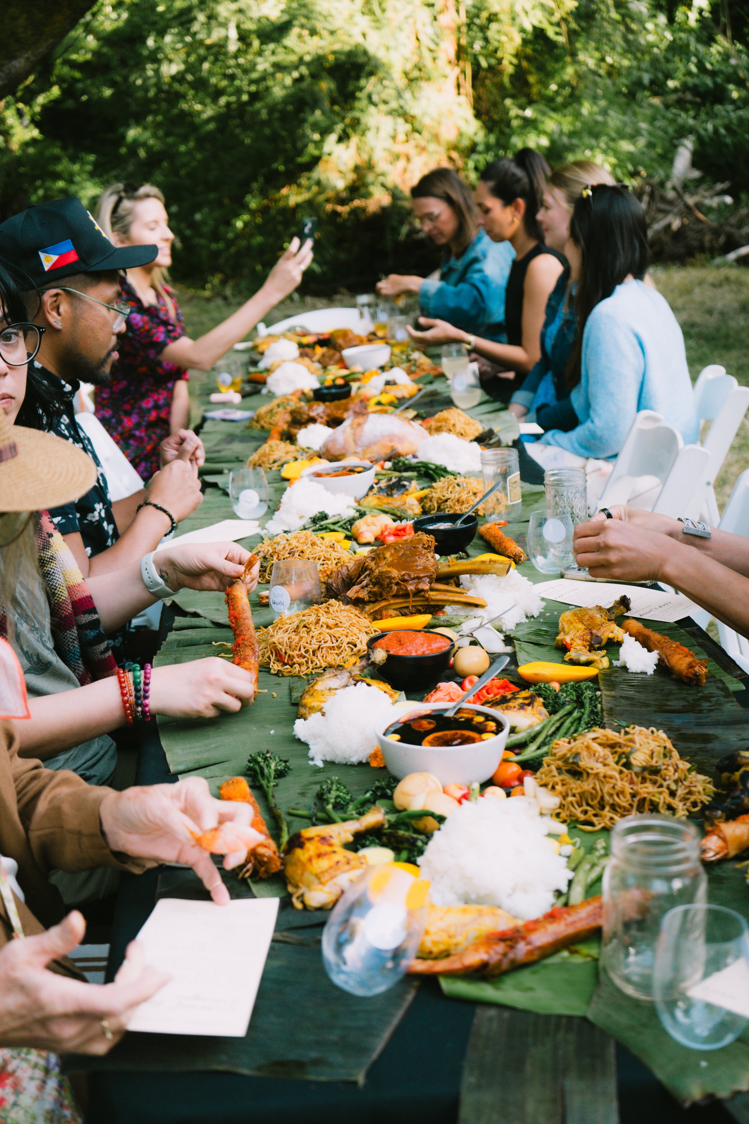 kamayan dinner  (photo cred amieliana isabel rivero @fotomami).jpg