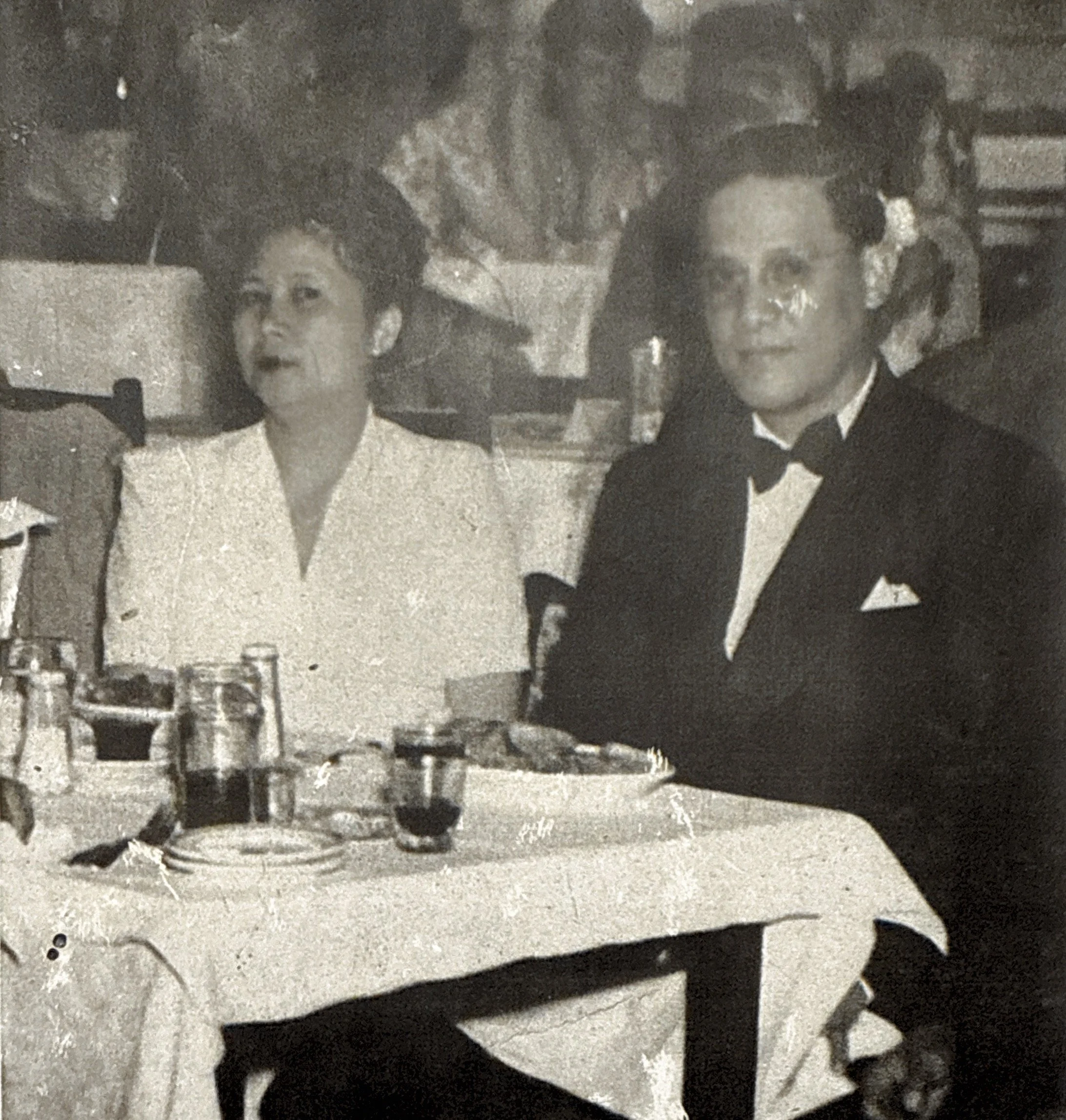 Great Grandma Maria Mendoza and Great Grandfather Stanley Rivera.jpg