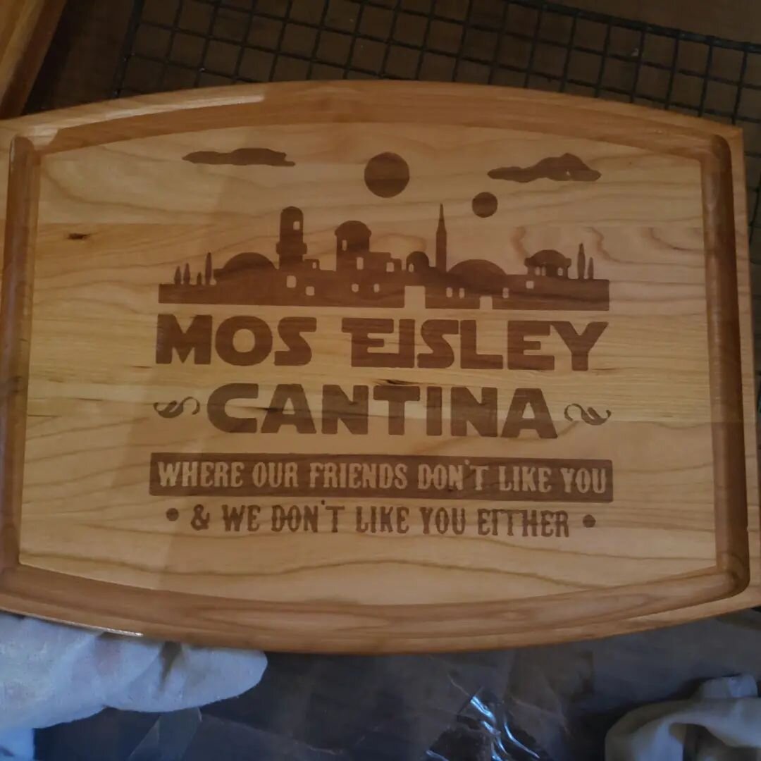 New charcuterie board designs. 

#madeinmaine #mainewoodworker #mainebusinessowner #buylocal #moseisleycantina #hogwarts #winteriscoming #fireandblood