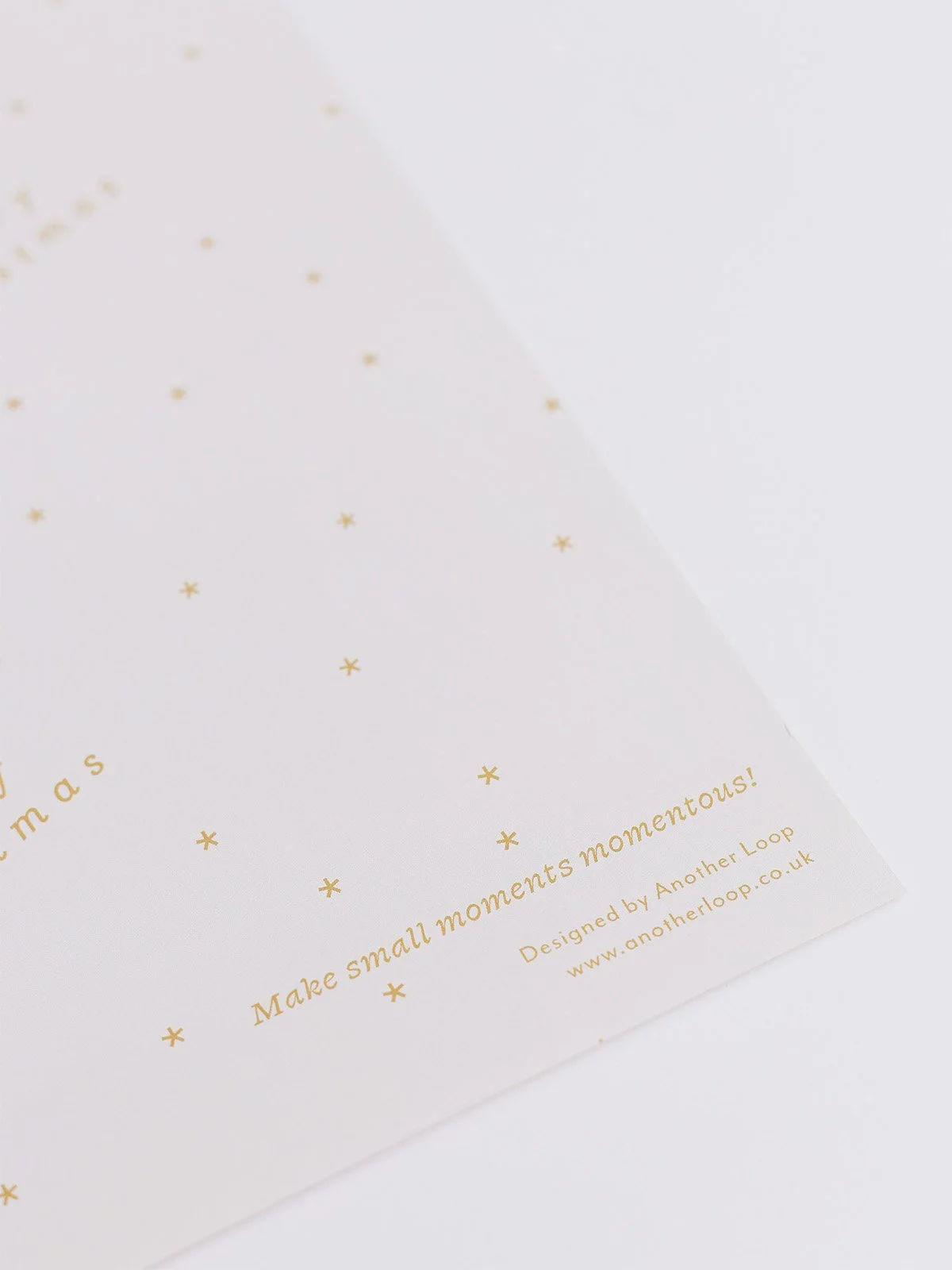 minimal christmas wrap ecru detail WP-CHRISTMAS-EC.jpg