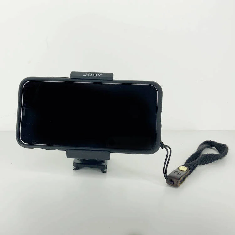 Review Joby Griptight One & Pro iPhone Tripod Mounts