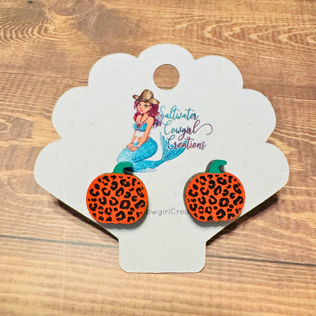 Wild Pumpkin Studs