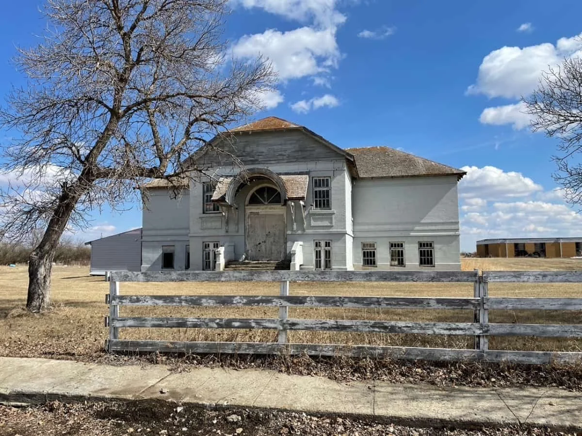 Tramping Lake, Sask — Kerrobert Chronicle
