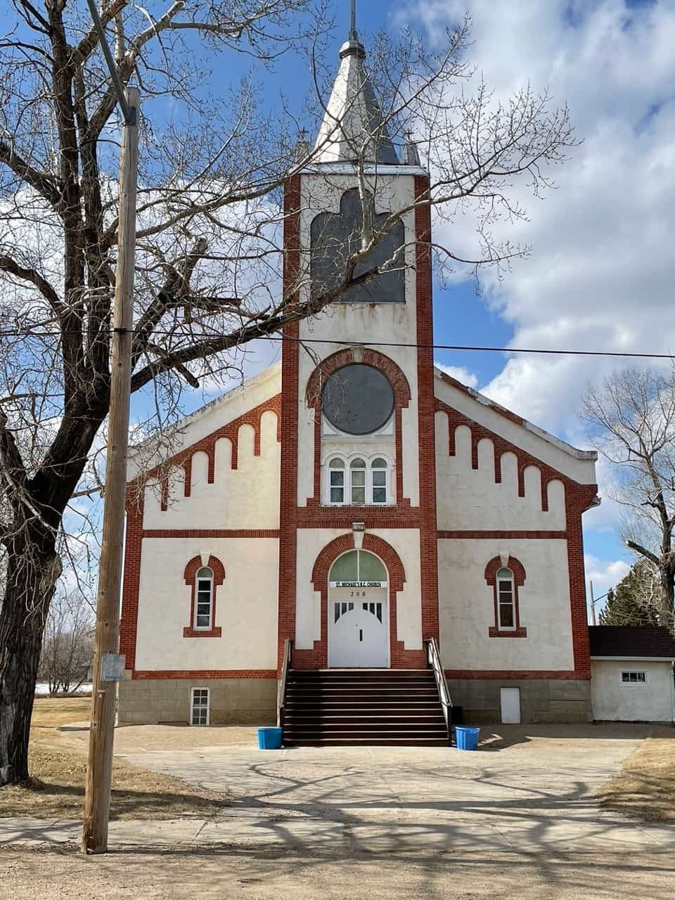 Tramping Lake, Sask — Kerrobert Chronicle