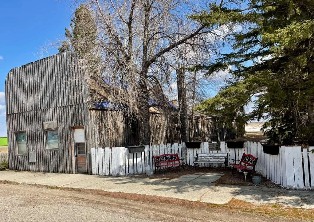 Tramping Lake, Sask — Kerrobert Chronicle