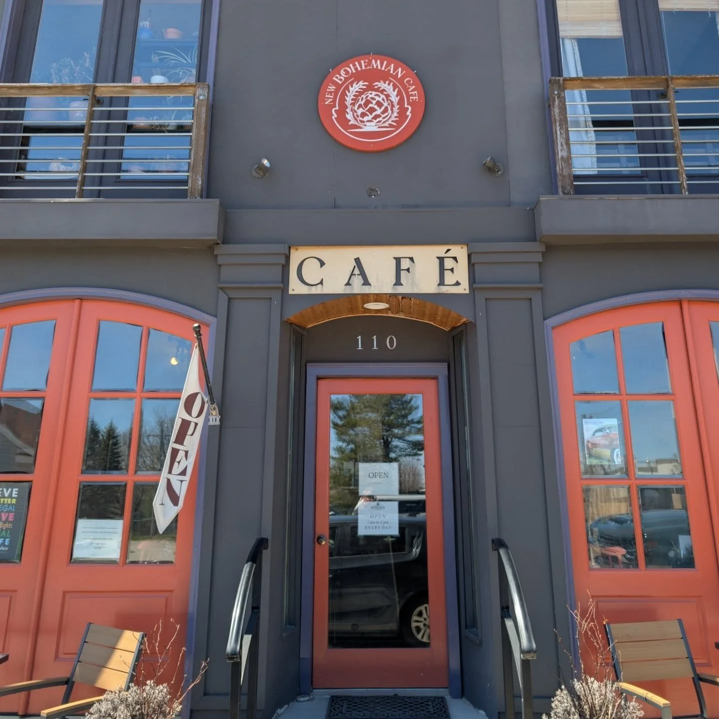 After a rough day of high winds that mixed up some dining plans and ripped up my campsite, I took off into the hills of the Leelanau Peninsula to reward myself for toughing it out. 

Northport's New Bohemian Cafe @newbohemiancafe is the type of place