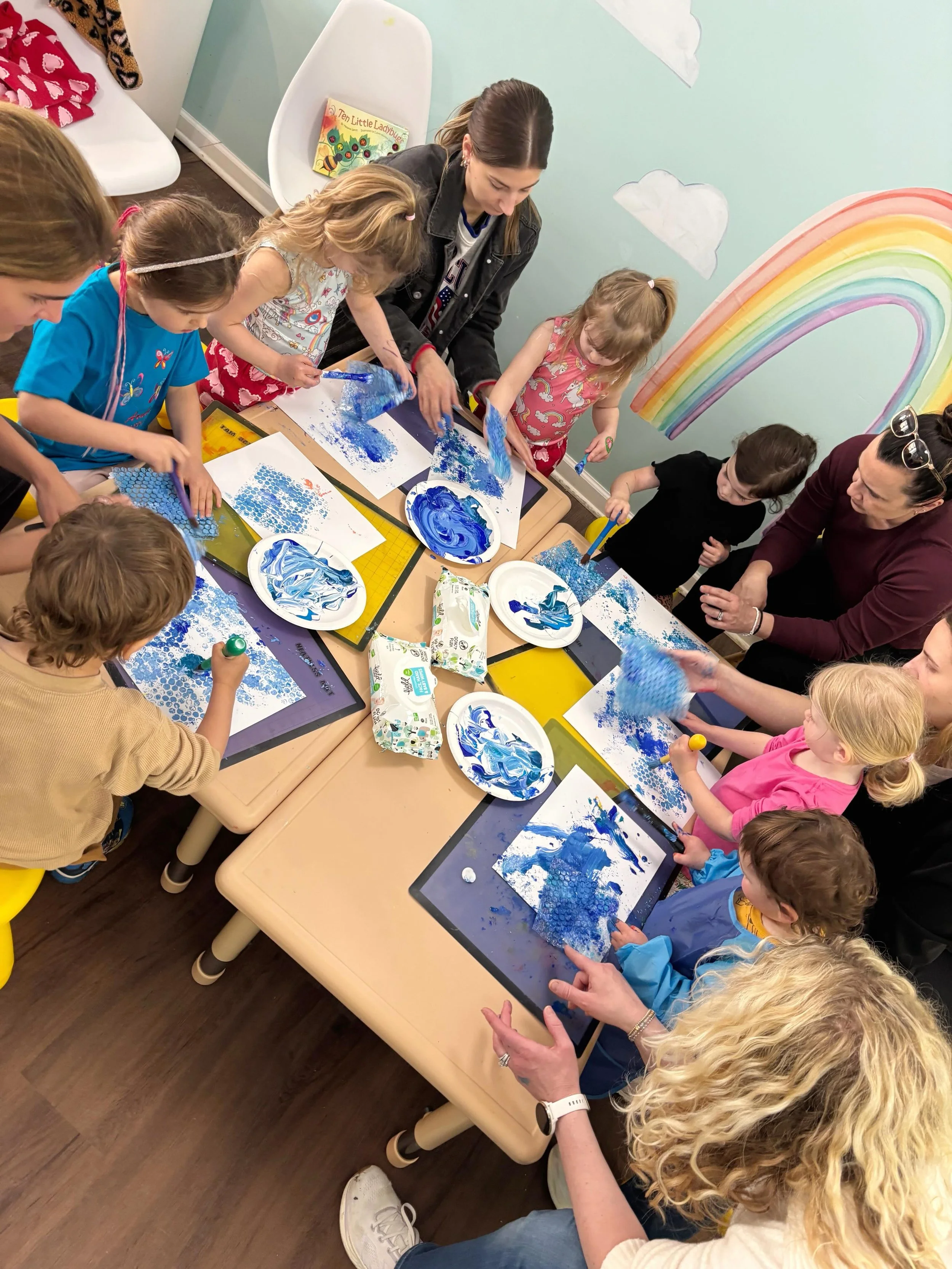 That&rsquo;s a wrap! 🌸

Our spring semester of kids classes ended last week and we had SUCH an amazing time with all of our little artists. 🎨🤩 It&rsquo;s hard to believe that we&rsquo;ve just completed our 4th full year of classes and art shows. ?