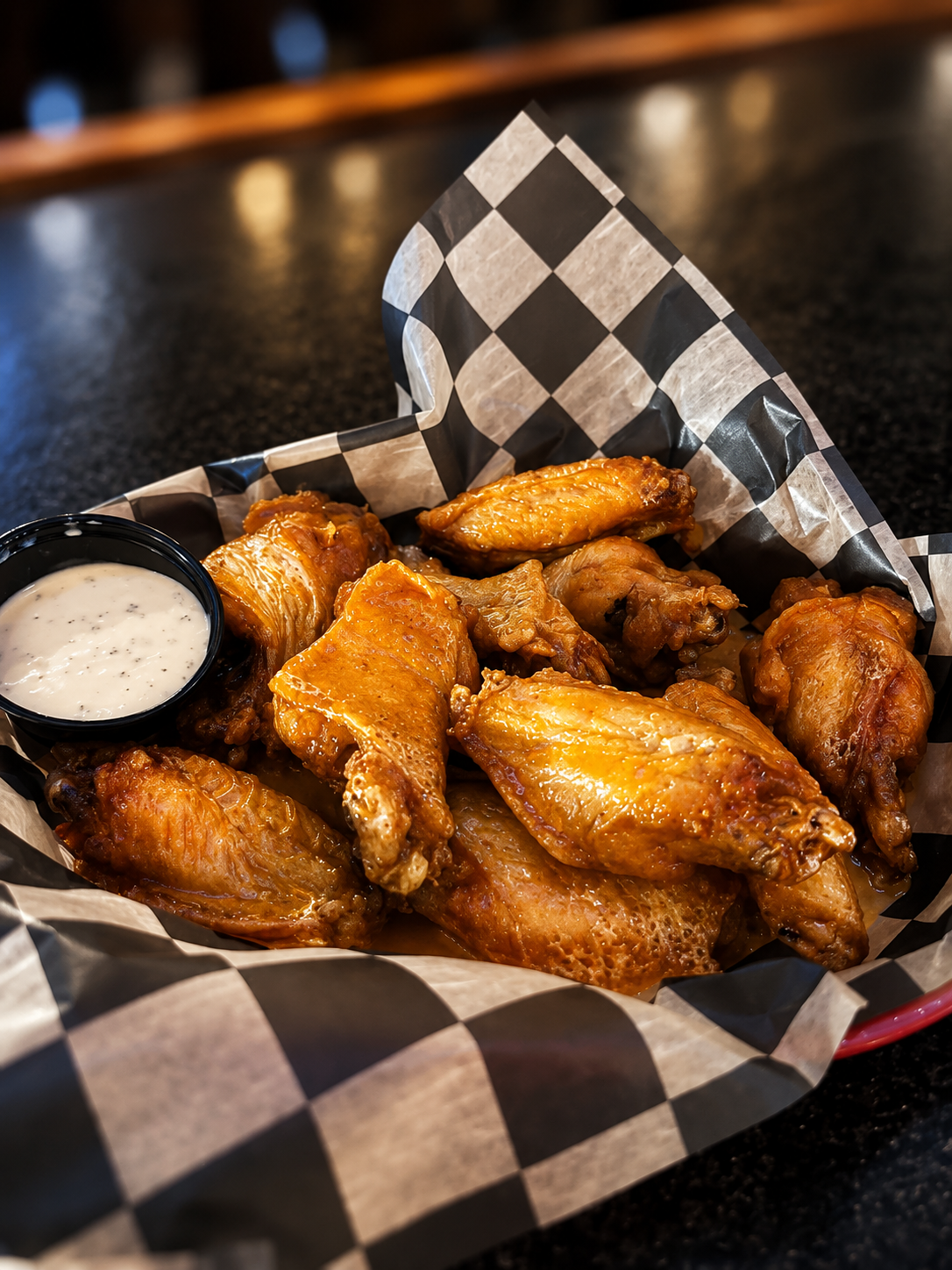 A true neighborhood atmosphere at Stanley's Cup and Grill, your St. Louis sports bar on Page Ave.