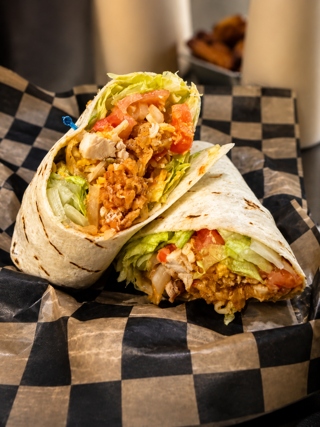 Watch live sports with great food and cold drinks at Stanley's Cup and Grill in Overland, MO.