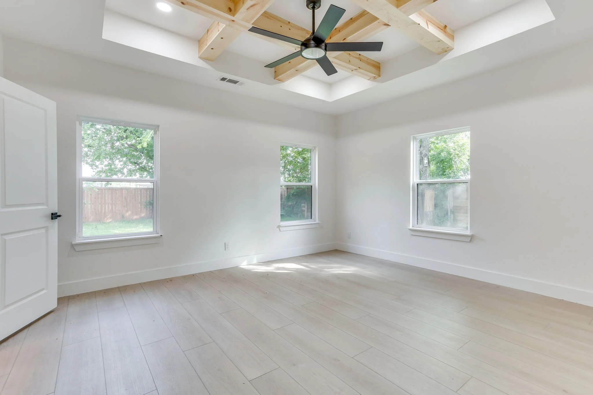 3828 Winfield Ave (18 of 44).jpg