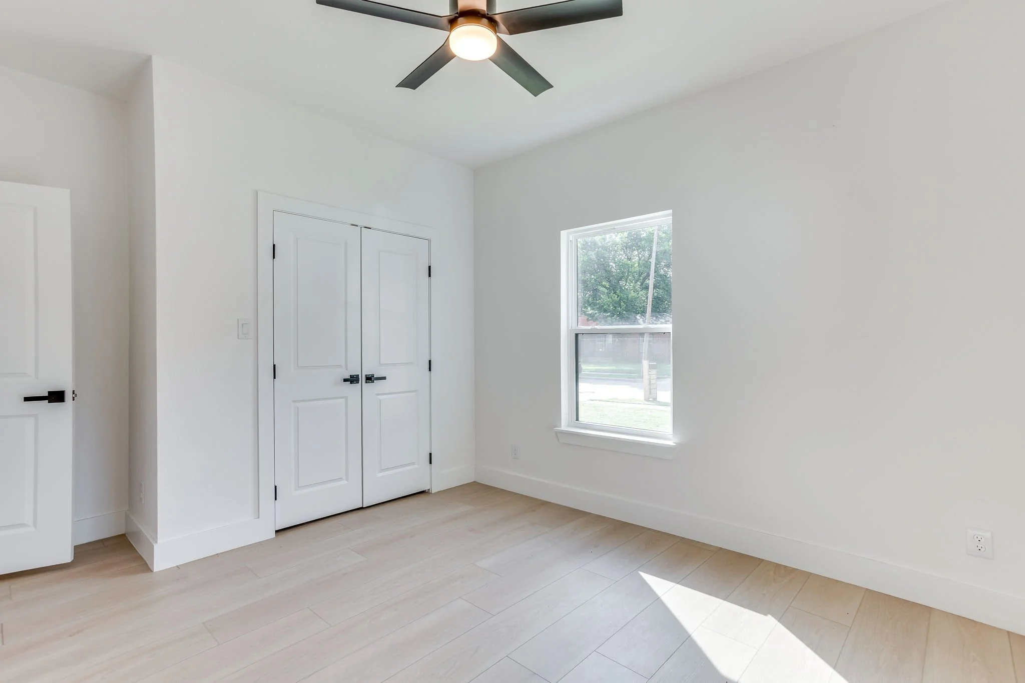 3828 Winfield Ave (26 of 44).jpg