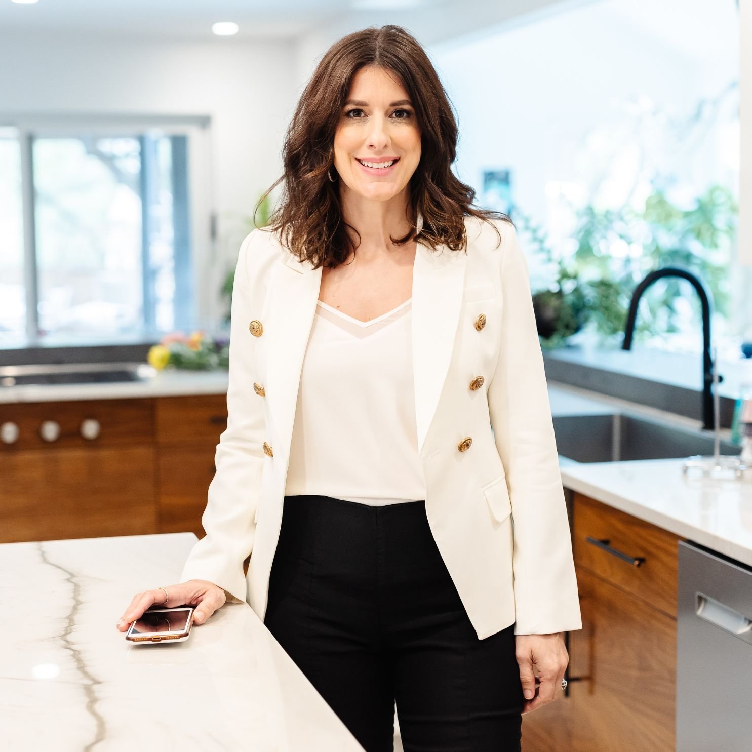 We have quite a few new followers (Hi all!) so I wanted to take a quick minute and introduce myself. I'm Kate Asay (pronounced A-SEE) and I'm the founder and owner of Asay Group Real Estate. I've been a full-time professional Realtor here in DFW sinc