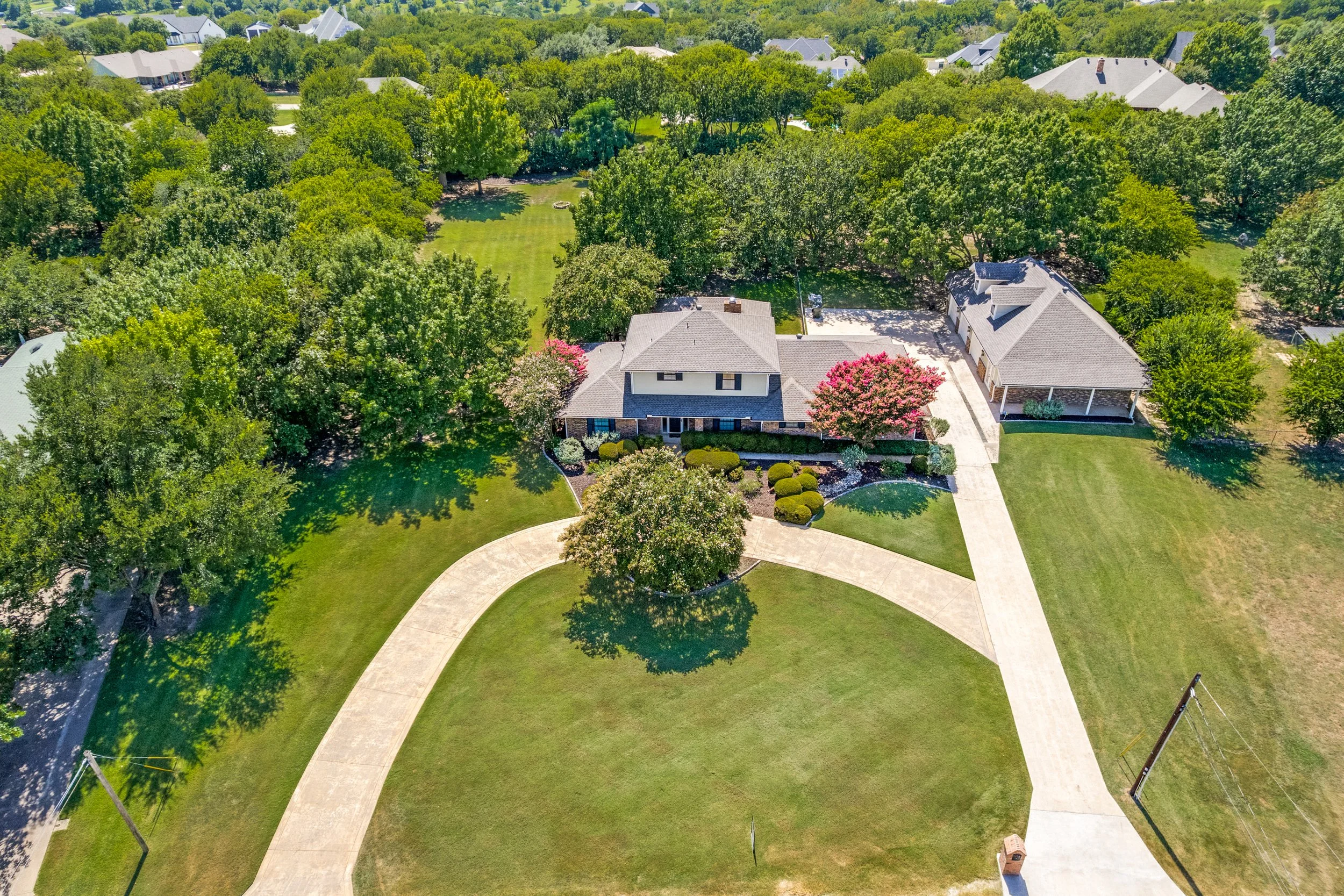 4100-rawleigh-dr-benbrook-tx-76126-High-Res-27.jpg