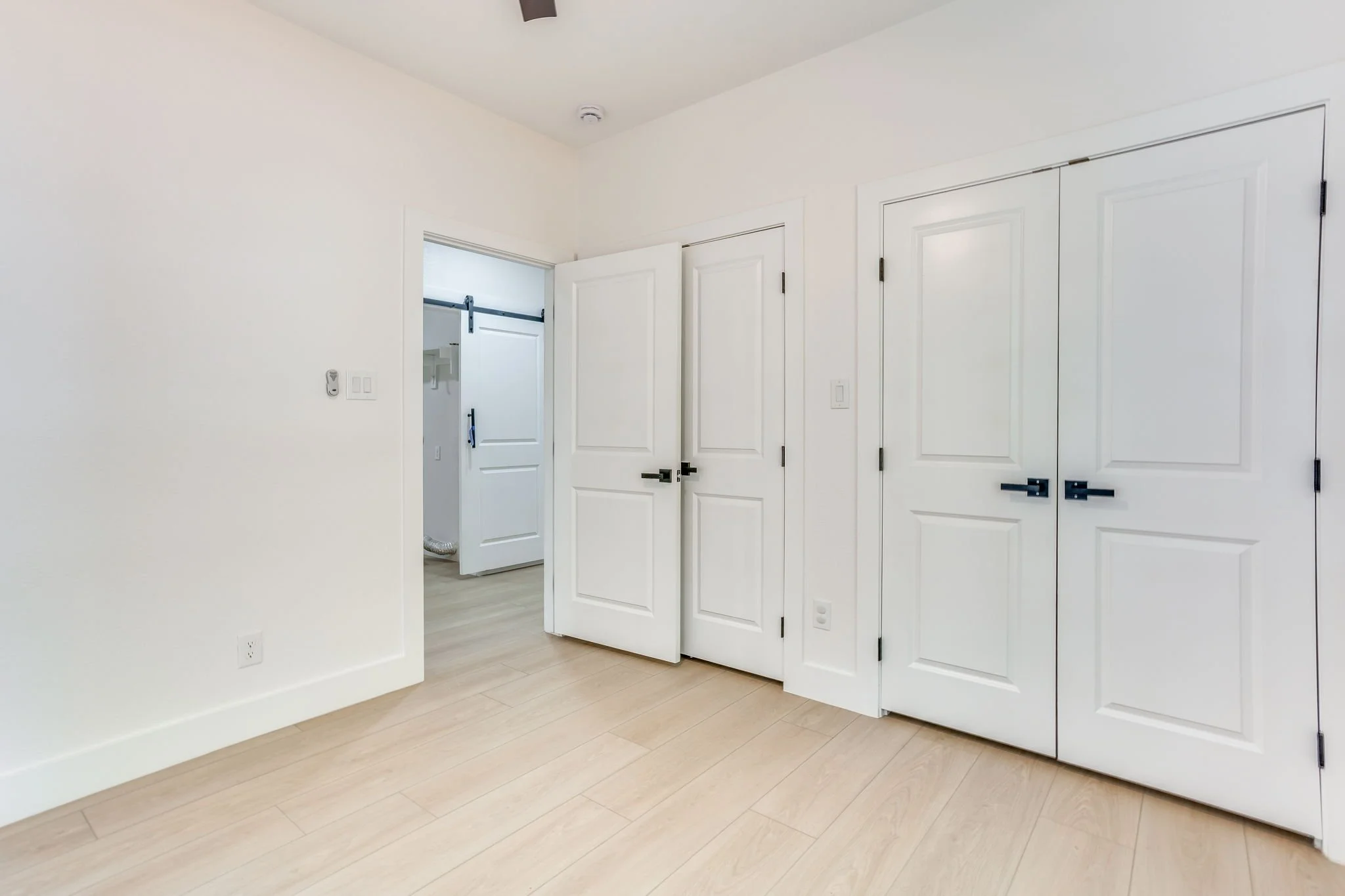 3828 Winfield Ave (35 of 44).jpg