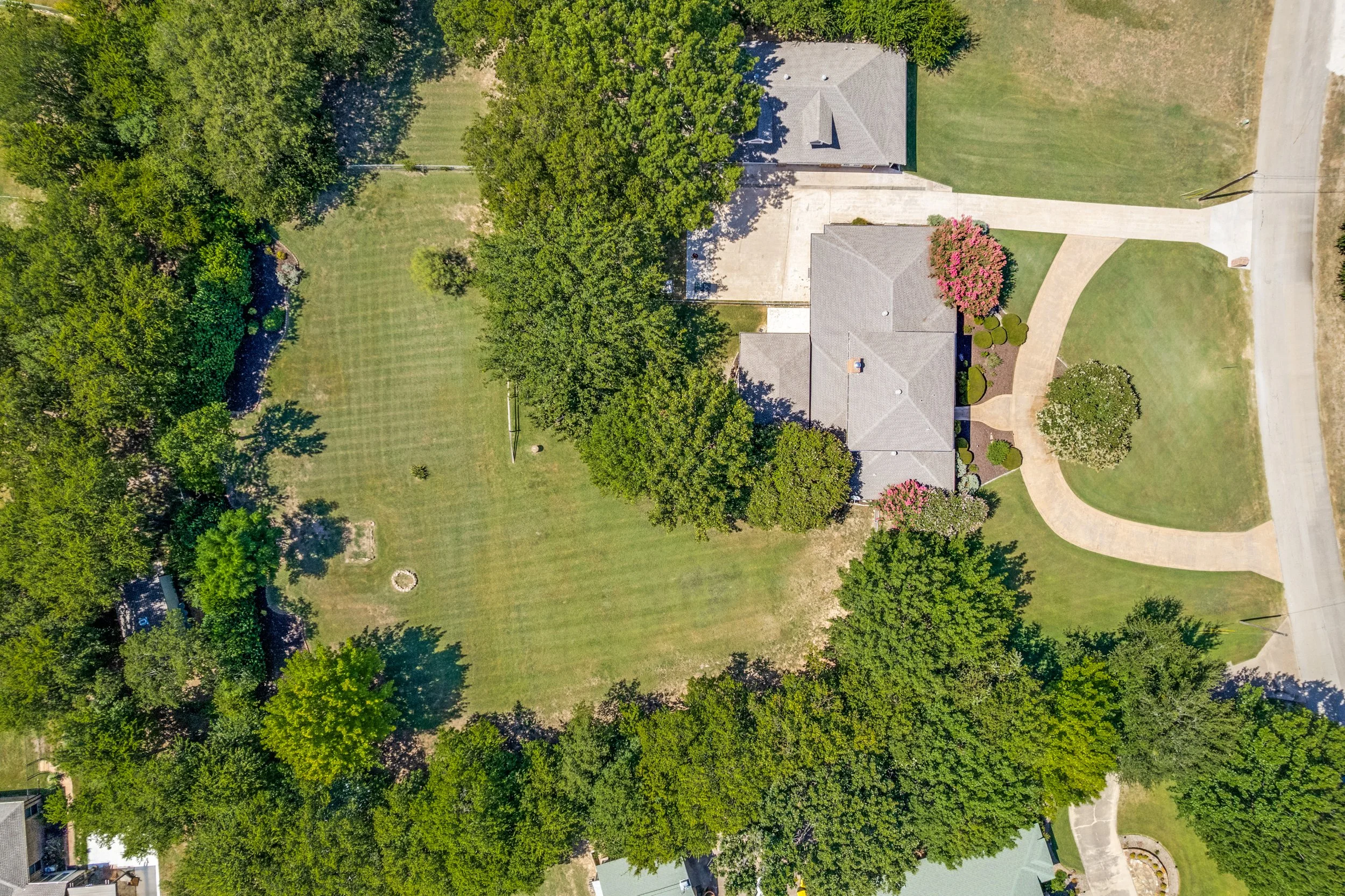 4100-rawleigh-dr-benbrook-tx-76126-High-Res-30.jpg