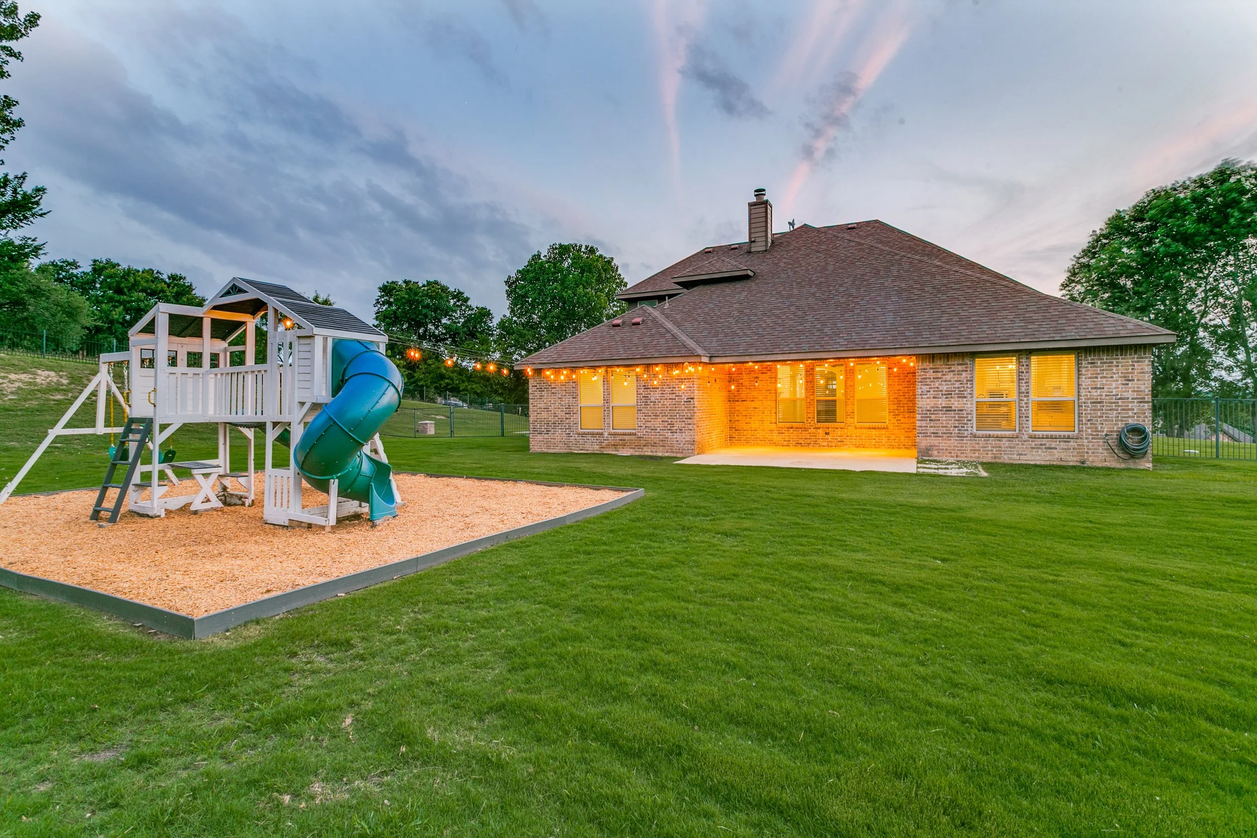 12048-mustang-wells-dr-fort-worth-tx-76126-High-Res-26.jpg