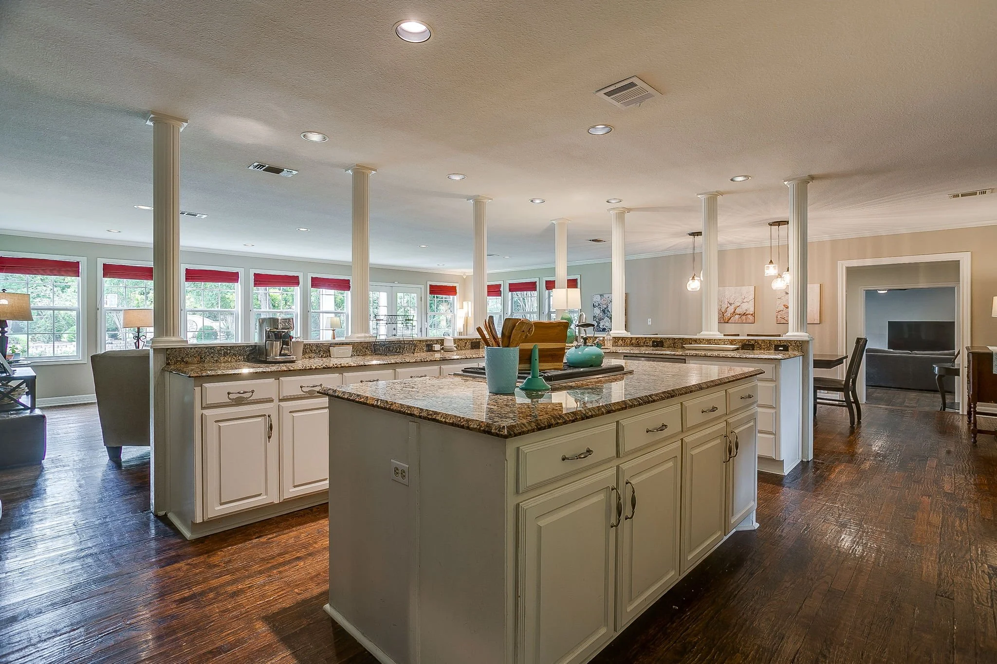 3476 Wellington Rd (33 of 77).jpg