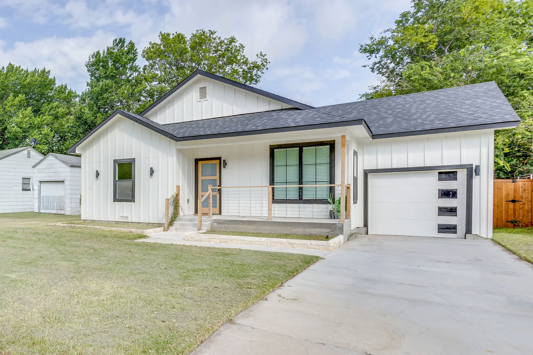 3828 Winfield Ave (2 of 44).jpg