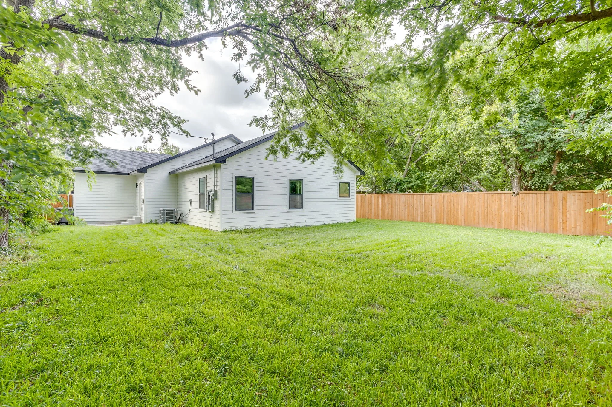 3828 Winfield Ave (42 of 44).jpg