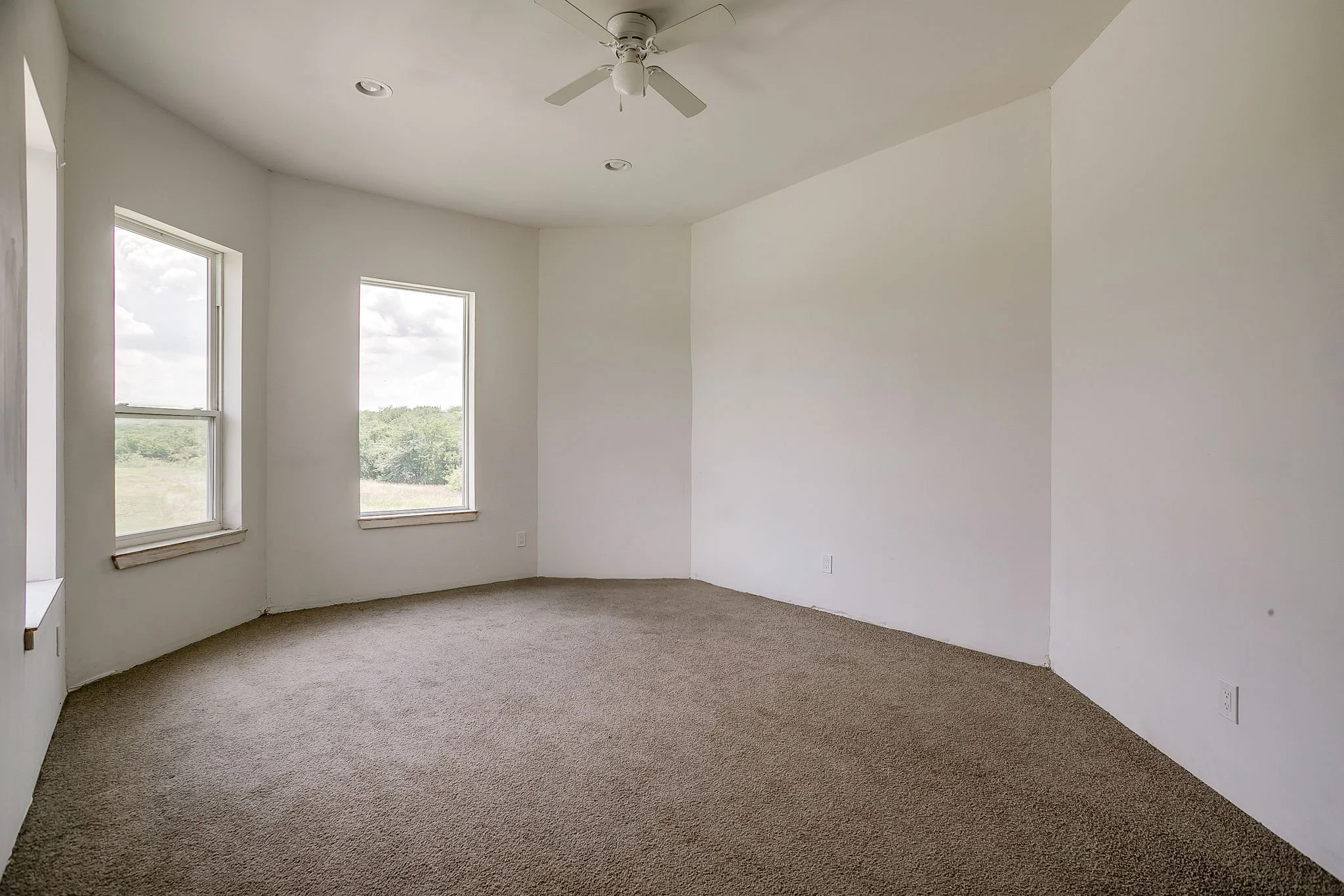3124 Koscher Dr (27 of 57).jpg