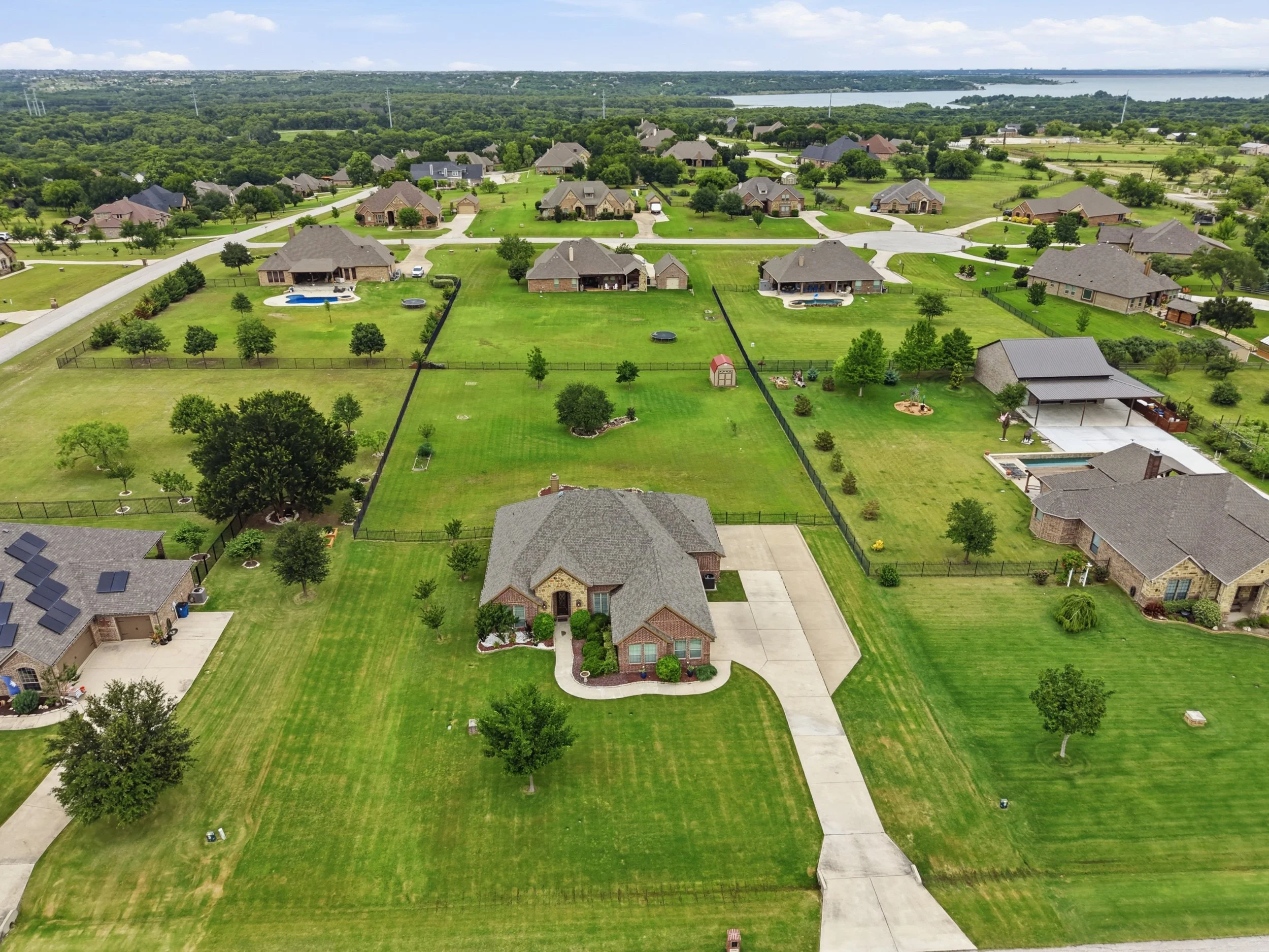 33_dji_20260506142325_0002_d.jpg