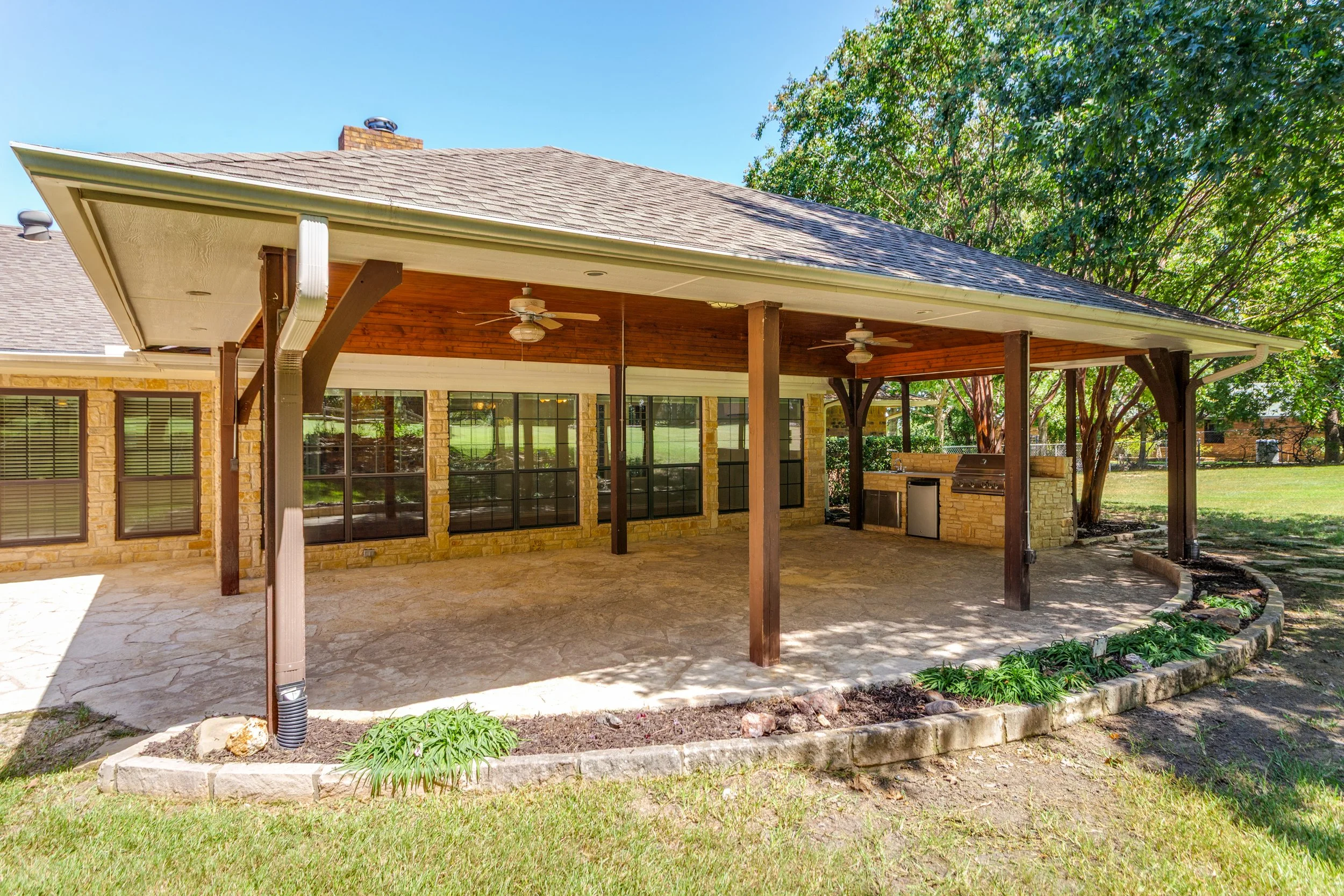 4100-rawleigh-dr-benbrook-tx-76126-High-Res-24.jpg