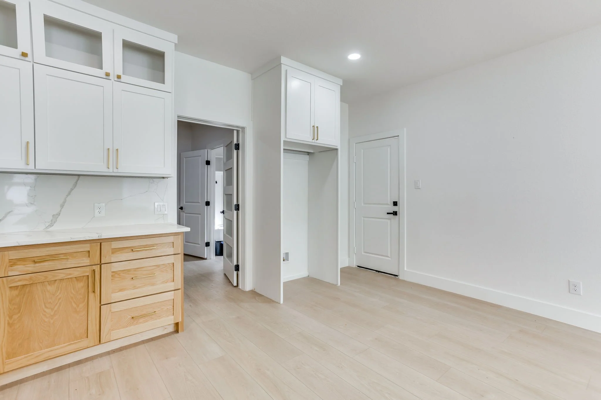 3828 Winfield Ave (16 of 44).jpg