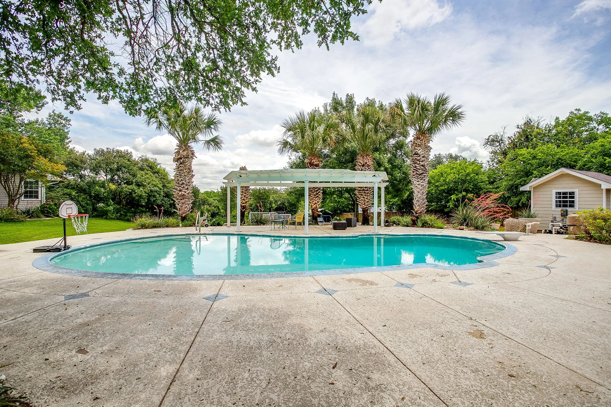 3476 Wellington Rd (69 of 77).jpg