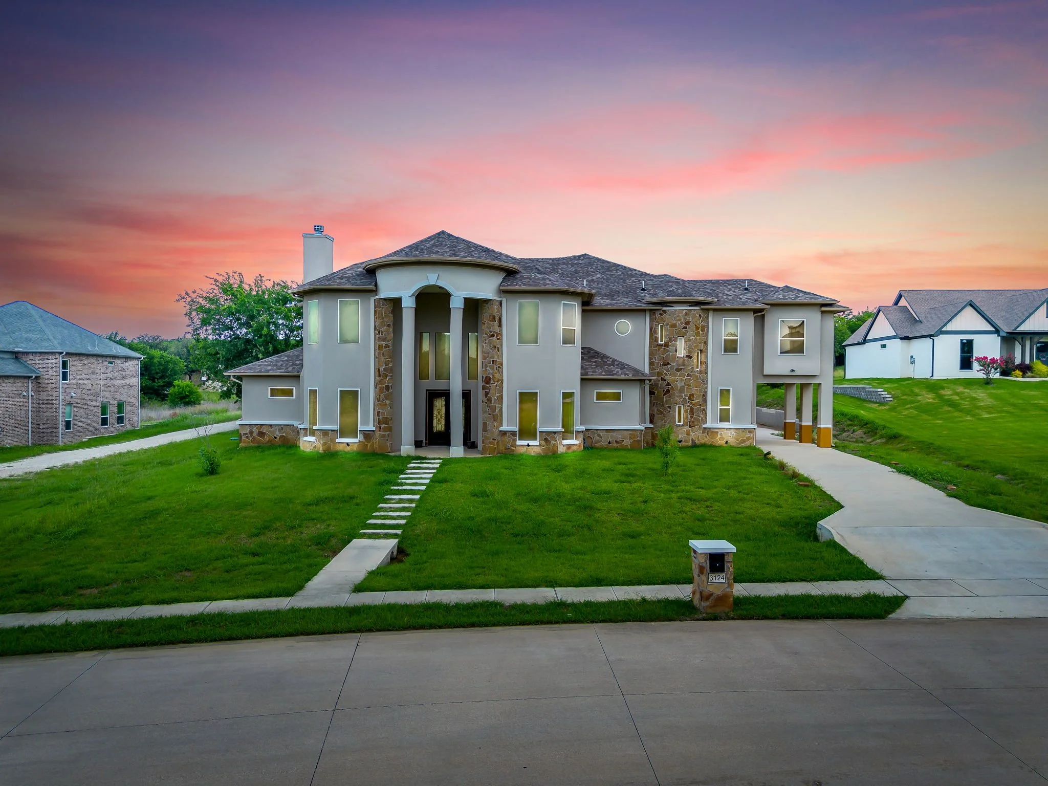 3124 Koscher Dr (1 of 57).jpg