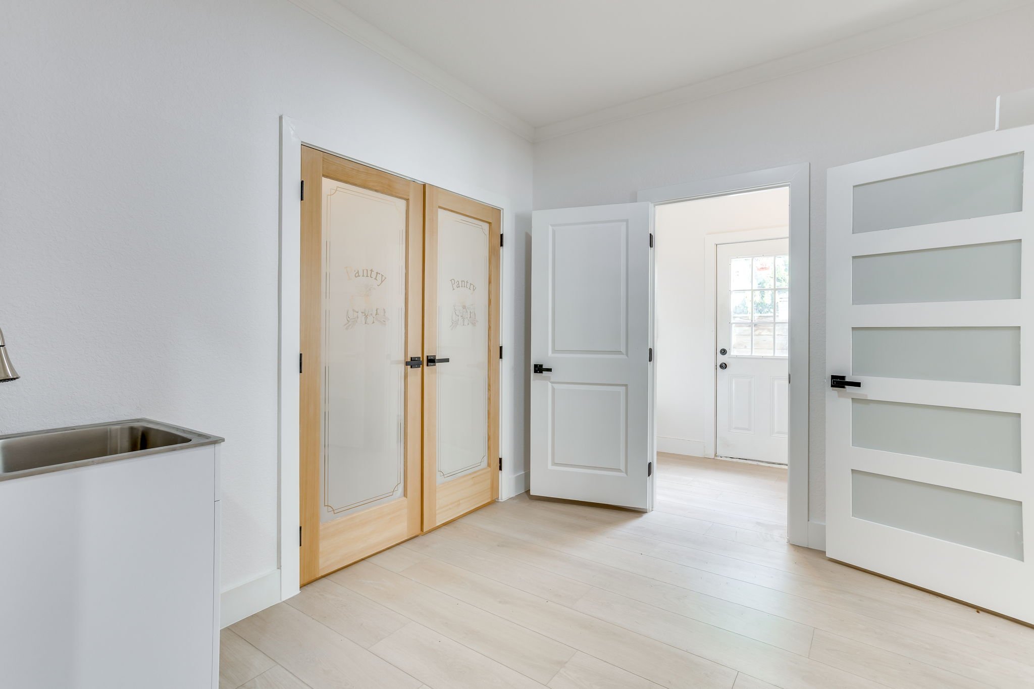 3828 Winfield Ave (37 of 44).jpg