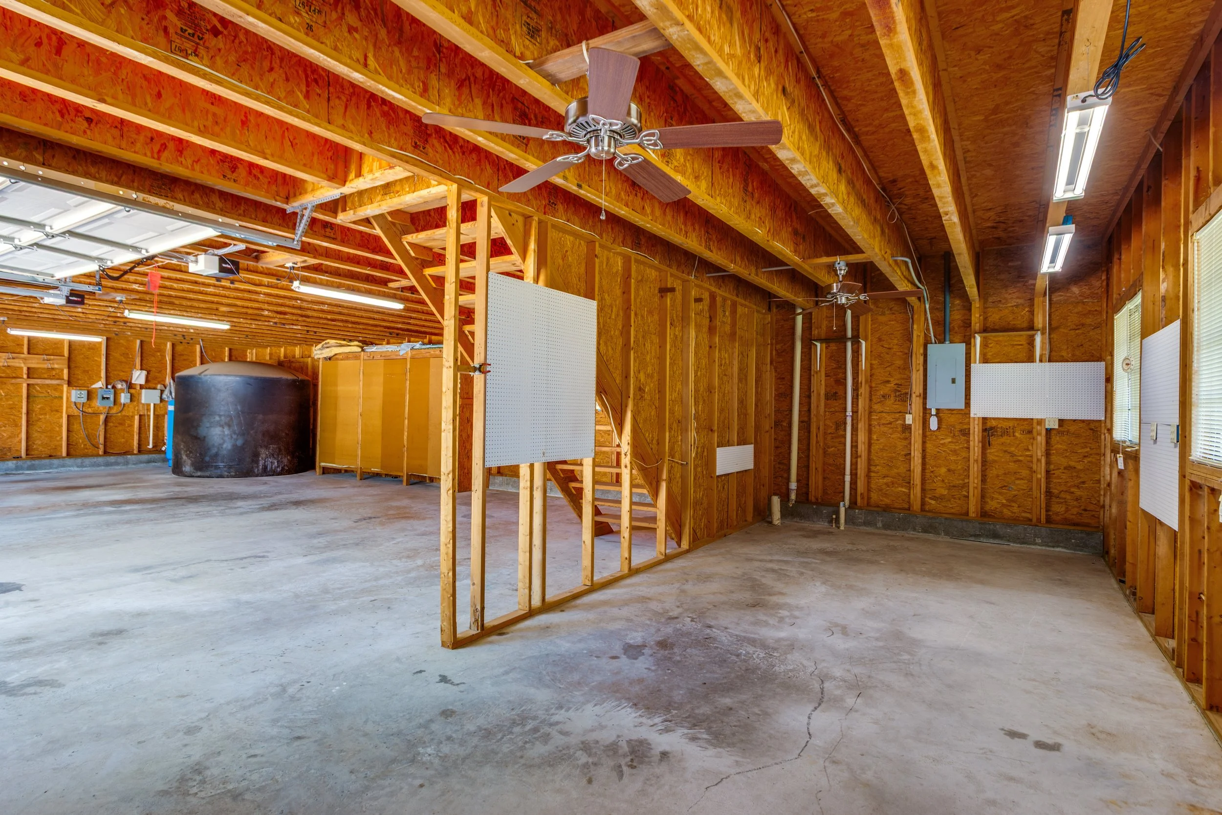 4100-rawleigh-dr-benbrook-tx-76126-High-Res-18.jpg