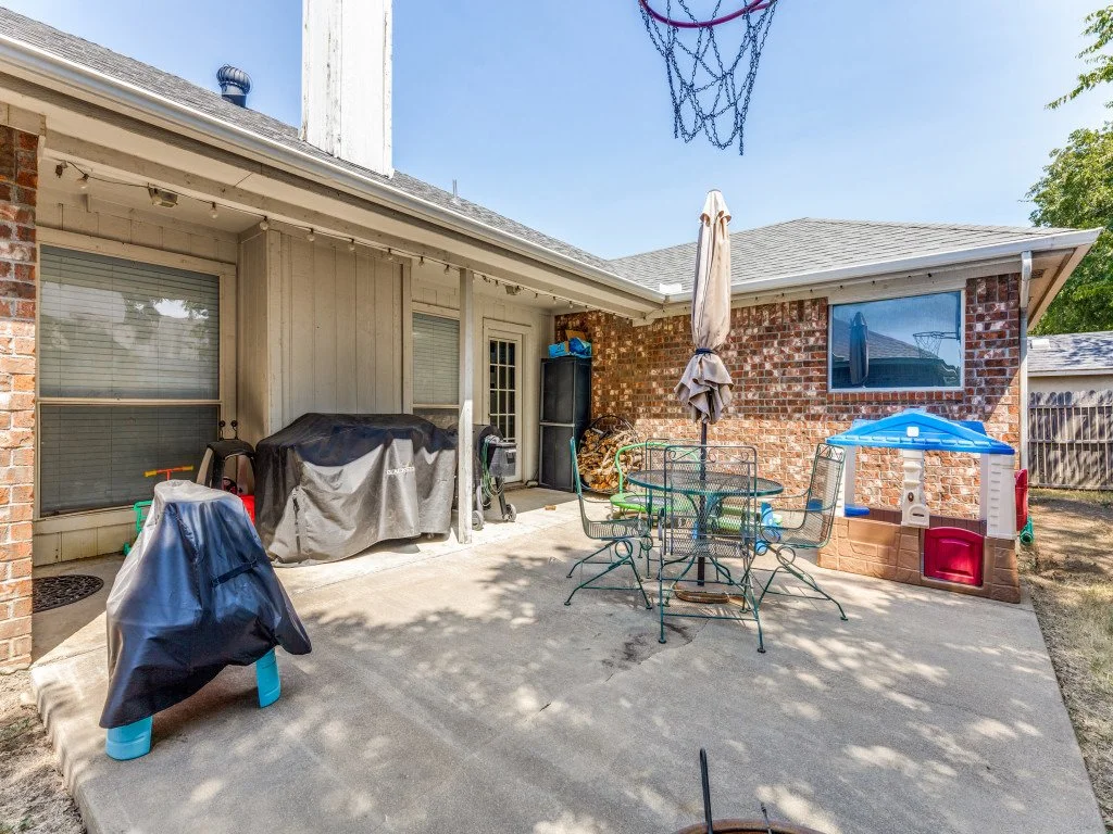 420-marsha-st-saginaw-tx-76179-MLS-23.jpg