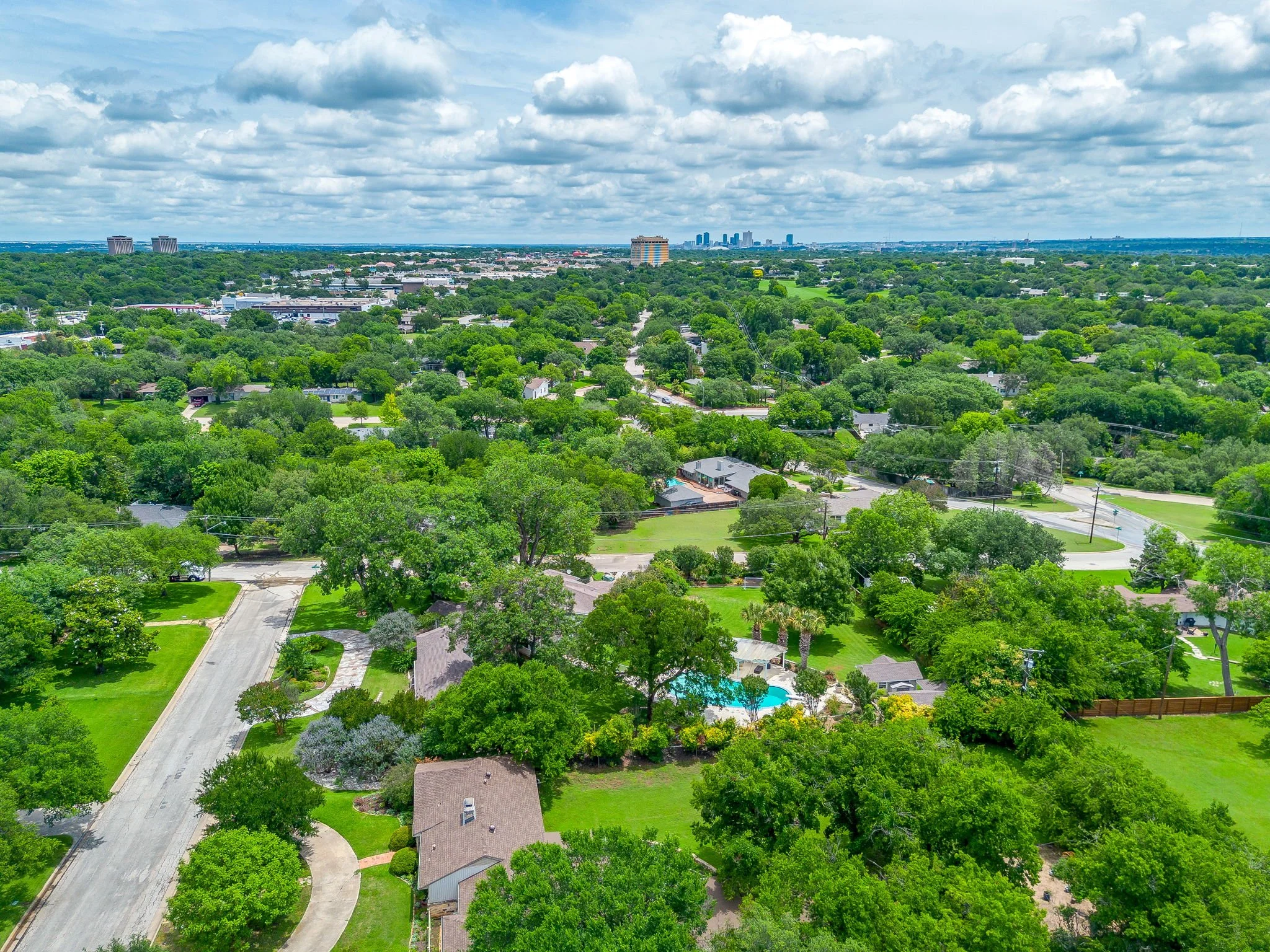 3476 Wellington Rd (5 of 77).jpg