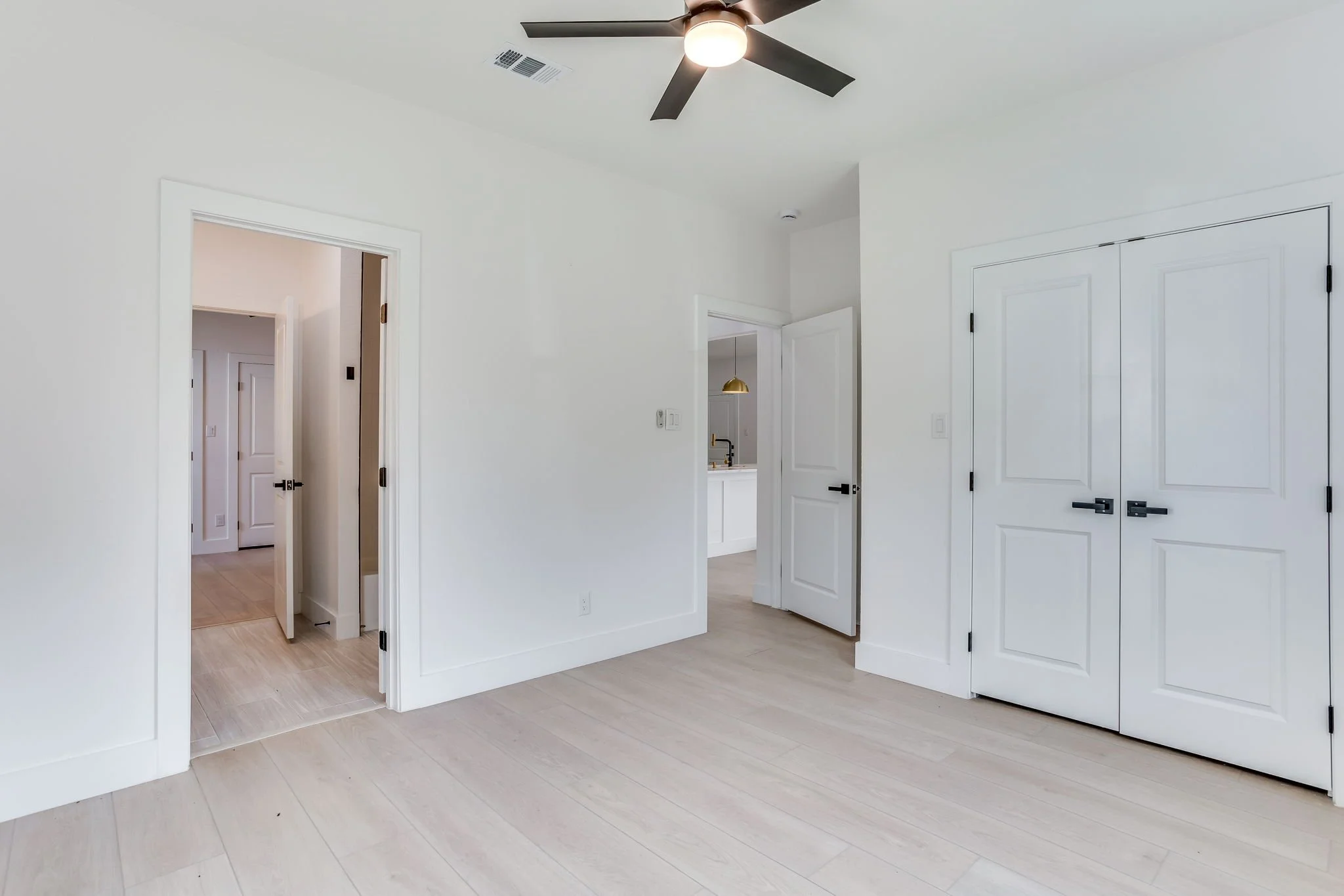 3828 Winfield Ave (25 of 44).jpg