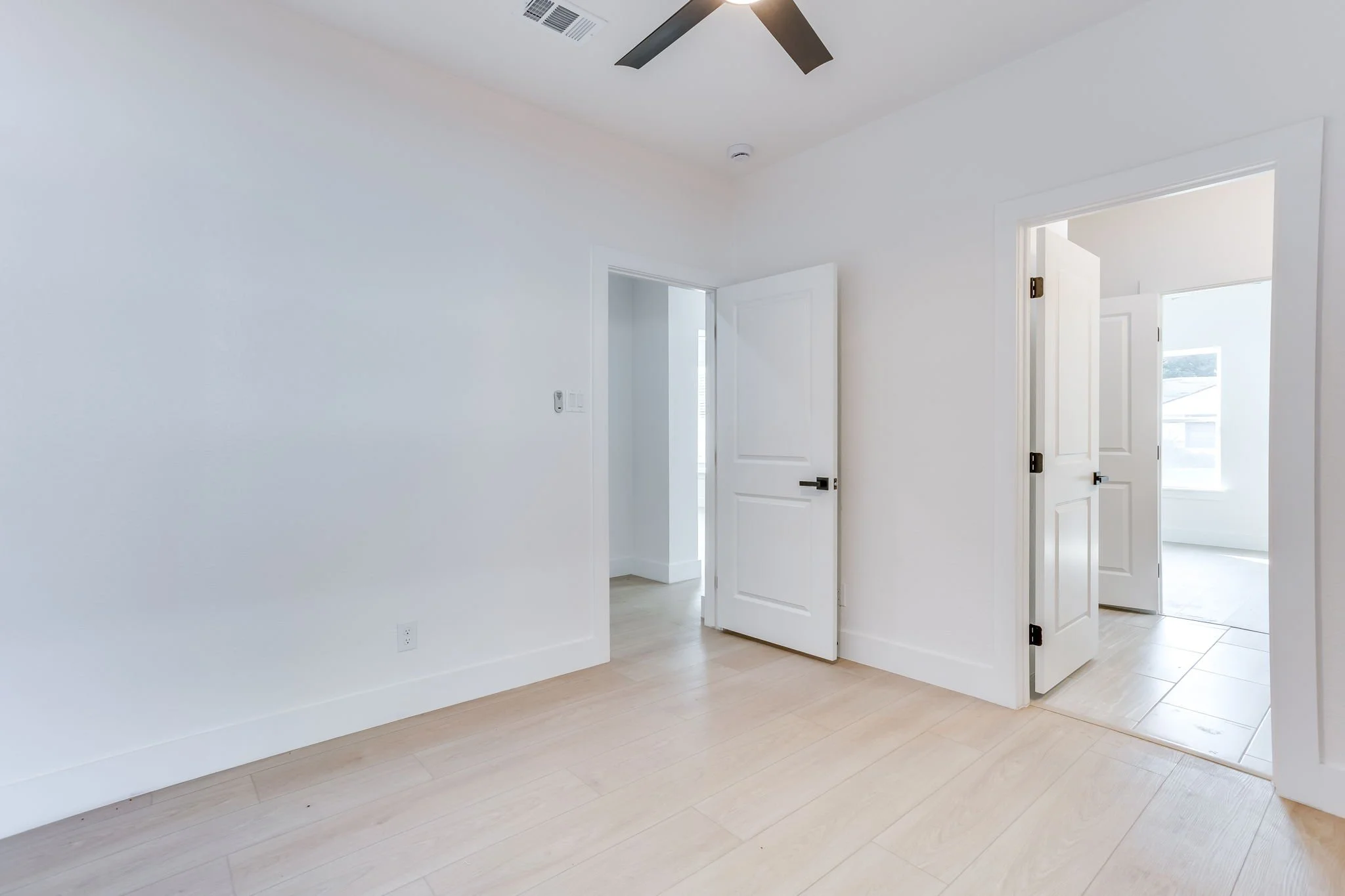 3828 Winfield Ave (31 of 44).jpg
