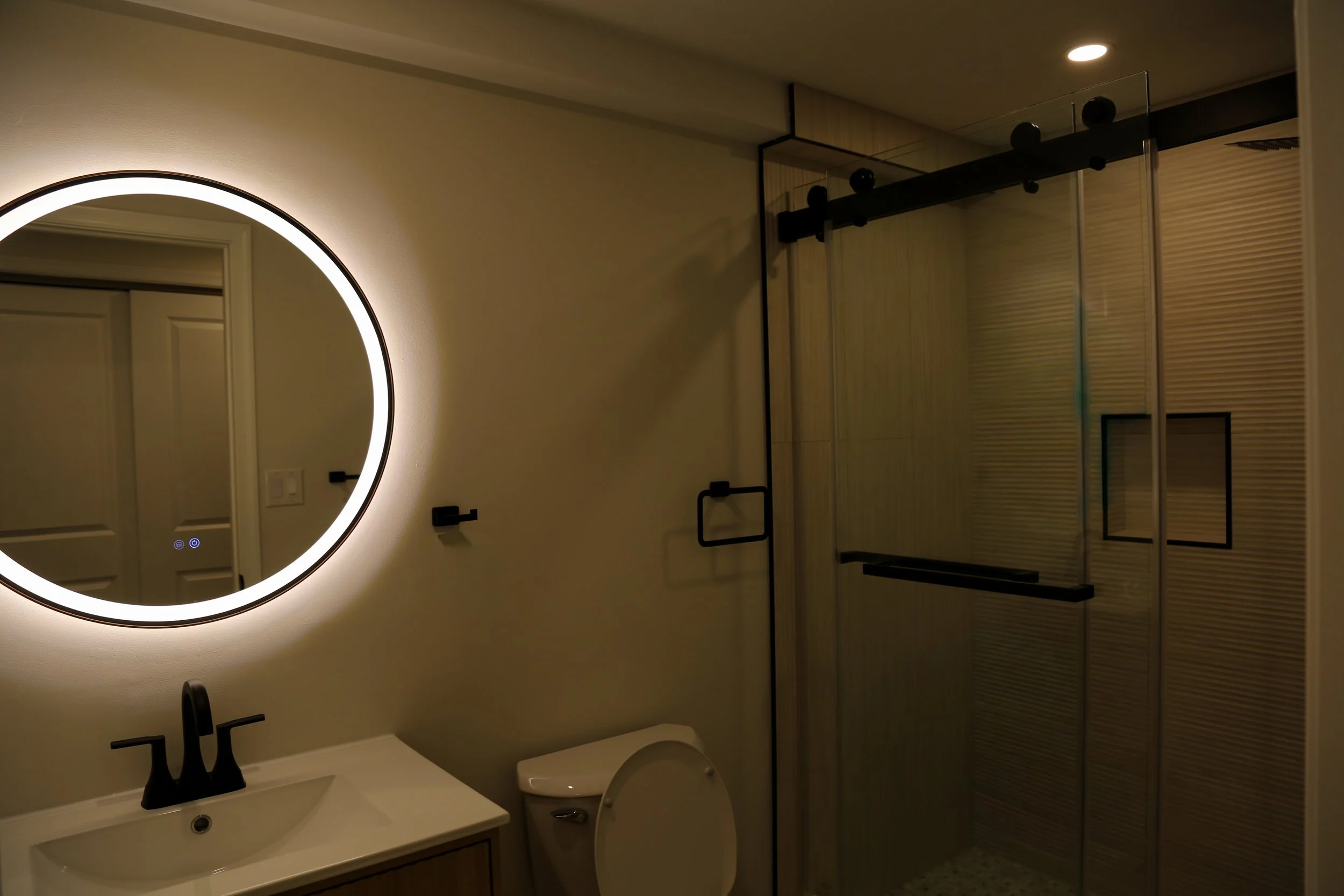 Basement Bathroom_3.jpg