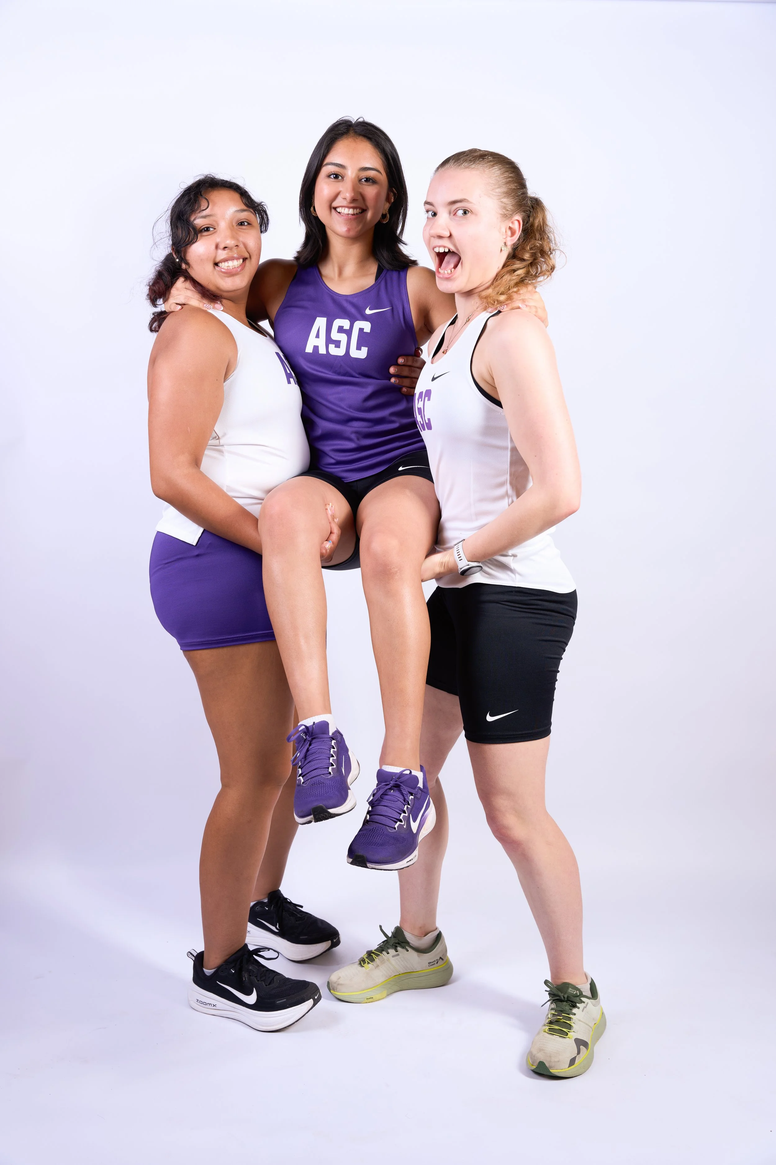 agnes scott media dat t&f6450.jpg