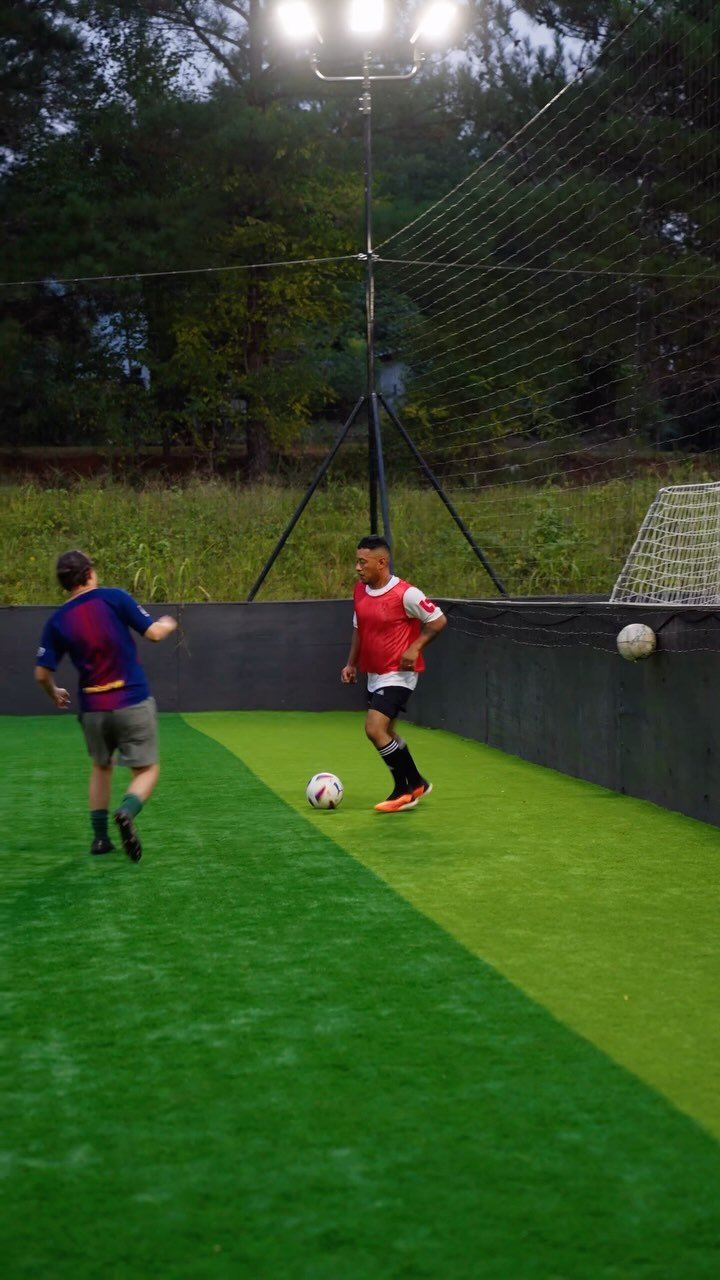 BECOME A MEMBER $34.99 PER MONTH 📲
Sign up for our pick up membership and play unlimited amounts! We host 4 pick ups per week currently 8:00pm Monday through Thursday 🌟
#yeahthatgreenville #gvltoday #gvl360 #gvl #gvlsoccer #360soccer #soccer #p